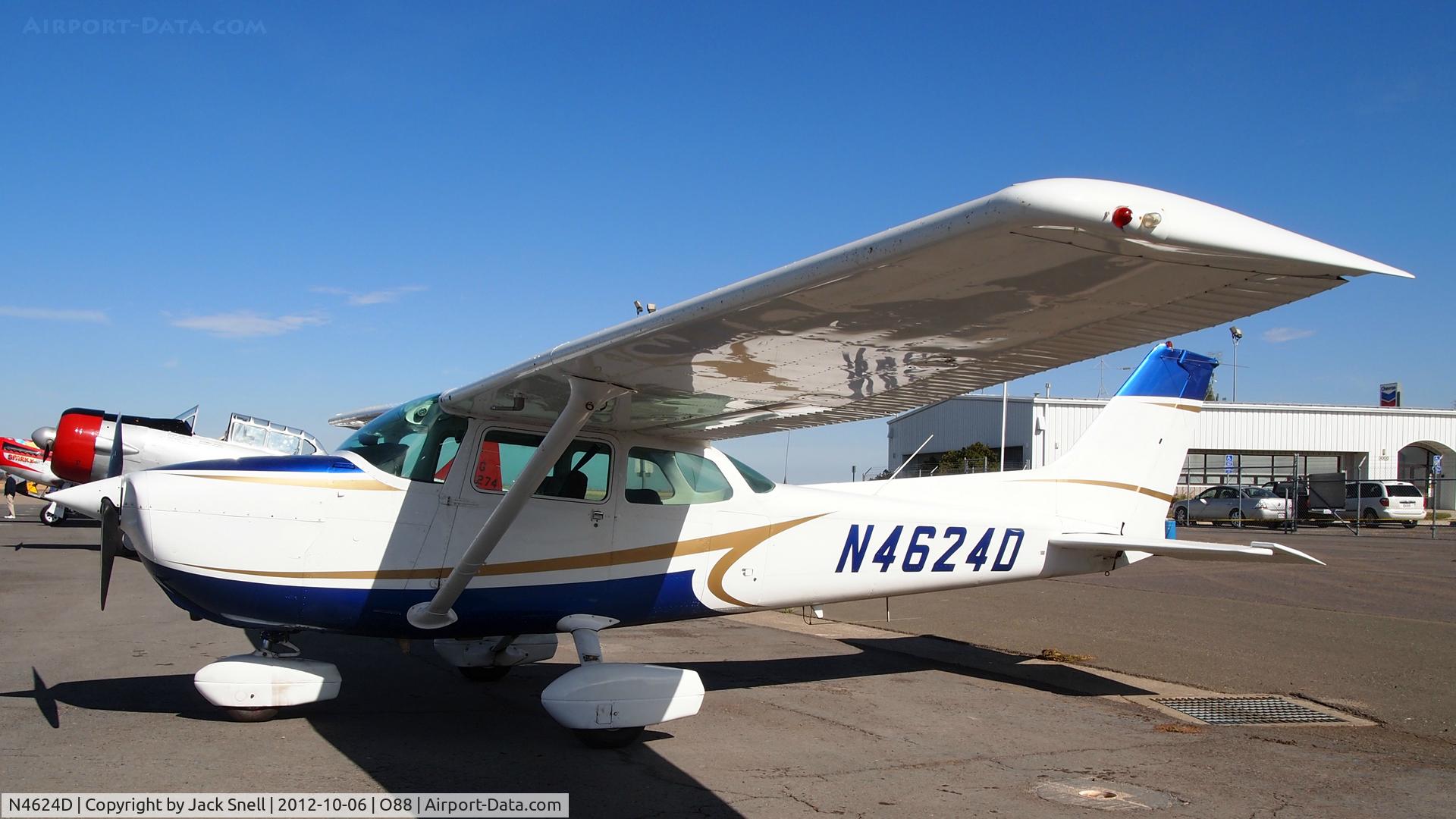 N4624D, Cessna 172N C/N 17272317, Photogrphed at the 2012 Airport Day at the Rio Vista Municipal Airport,