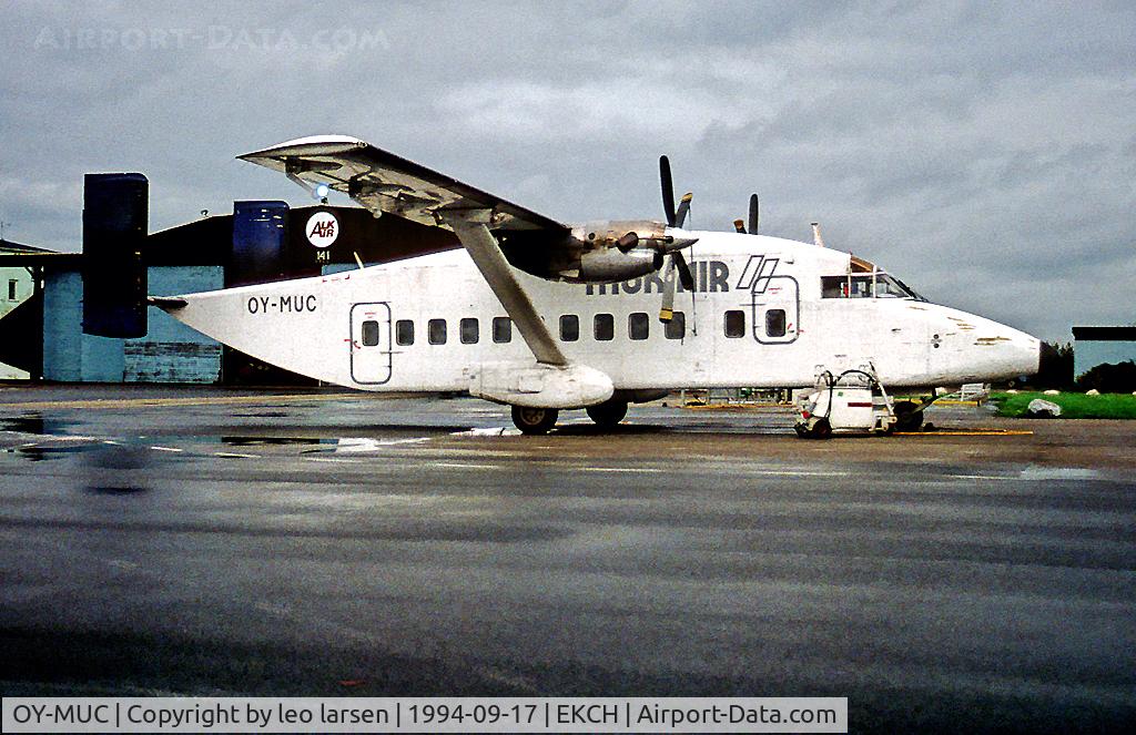 OY-MUC, 1980 Short SD3-30 C/N SH3042, Copenhagen Kastrup 17.9.94