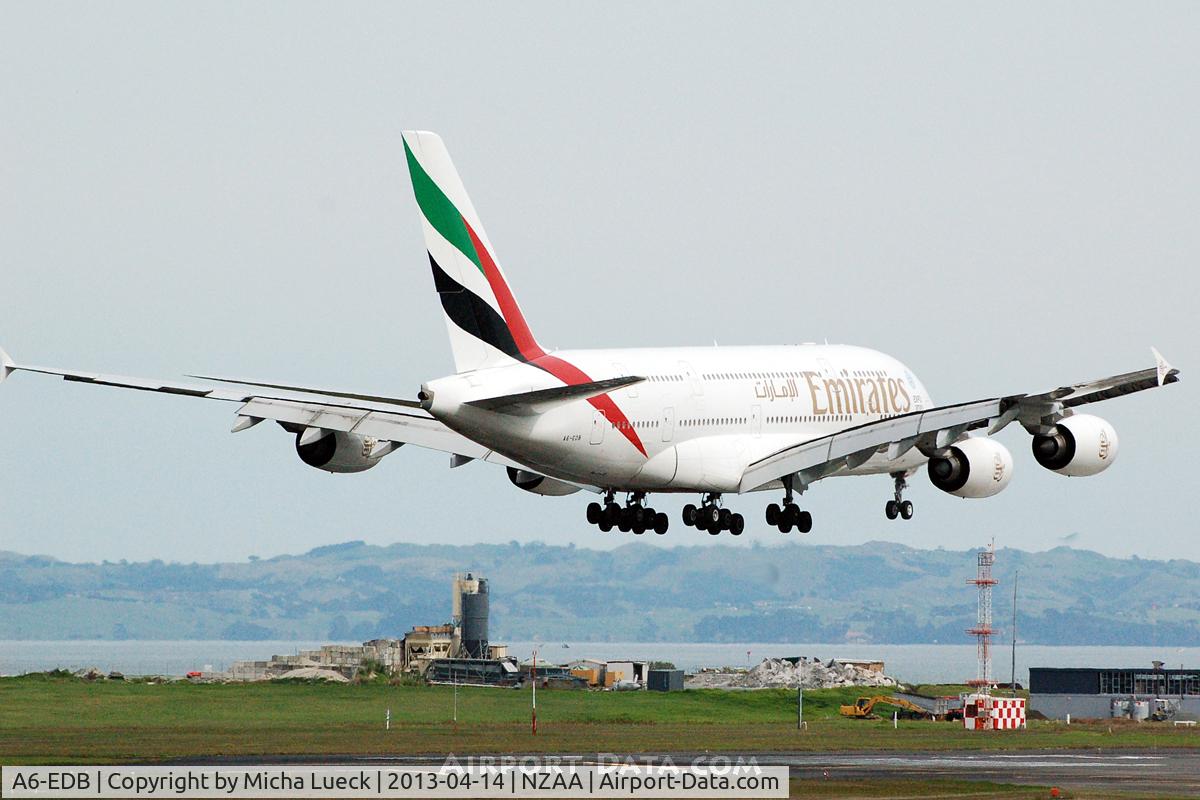 A6-EDB, 2008 Airbus A380-861 C/N 013, At Auckland