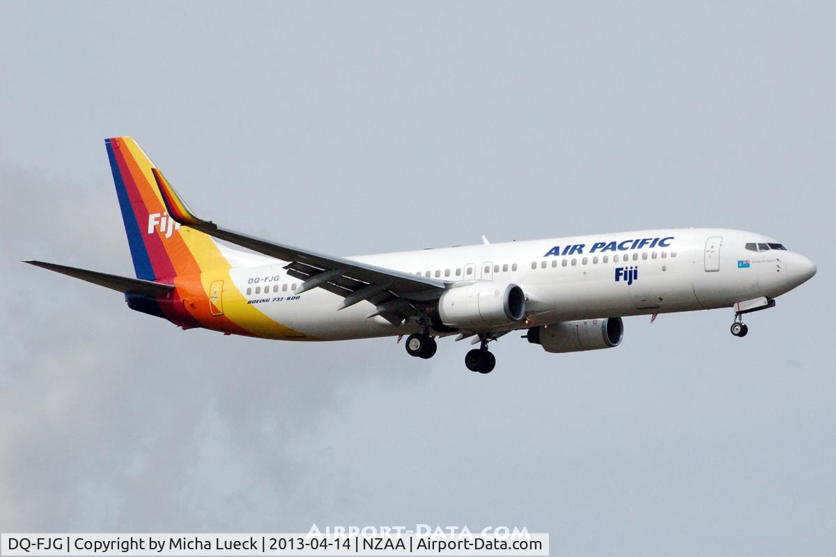 DQ-FJG, 1999 Boeing 737-8X2 C/N 29968, At Auckland