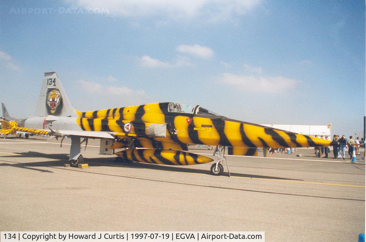 134, 1969 Northrop F-5A Freedom Fighter C/N N.7078, Lovely tiger stripes!
