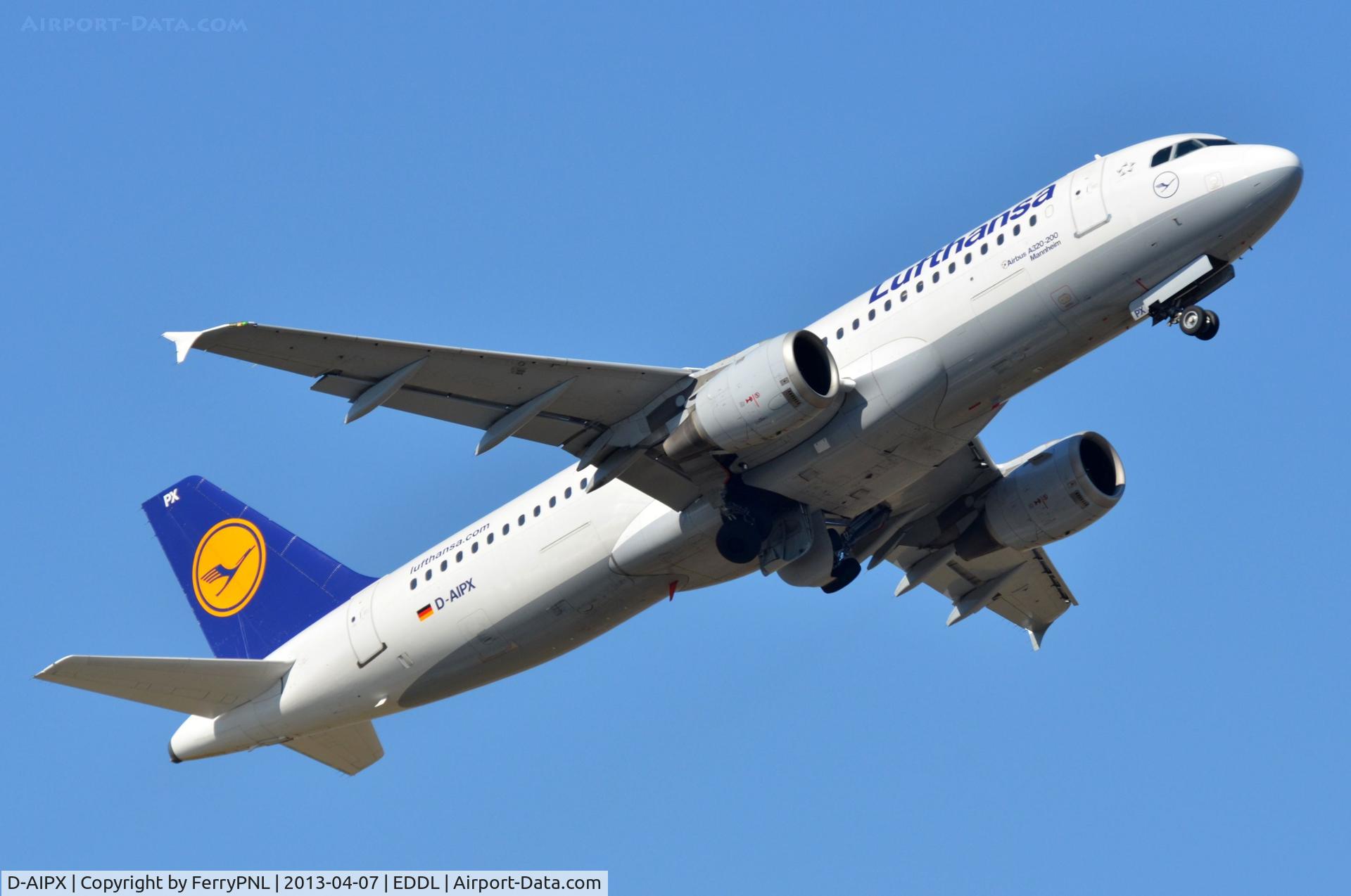 D-AIPX, 1990 Airbus A320-211 C/N 147, LH A320 take-off. Sadly crashed 24. Mar 2015 in France.
