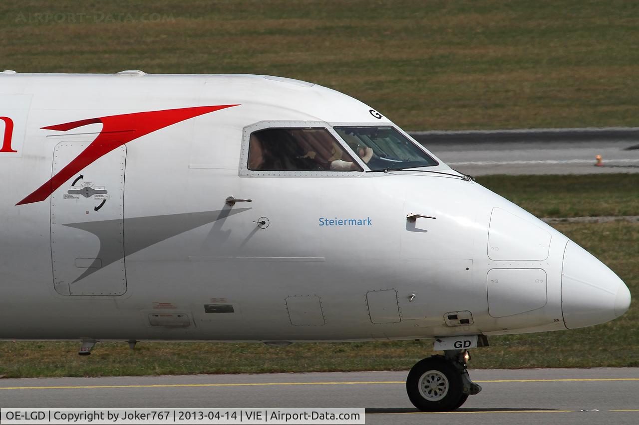 OE-LGD, 2000 De Havilland Canada DHC-8-402Q Dash 8 C/N 4027, Austrian Airlines