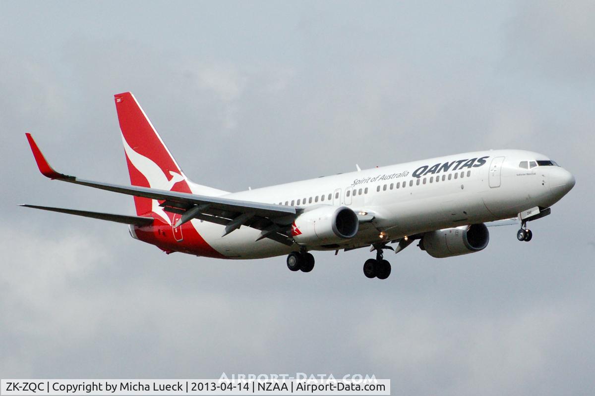 ZK-ZQC, 2009 Boeing 737-838 C/N 34202, At Auckland