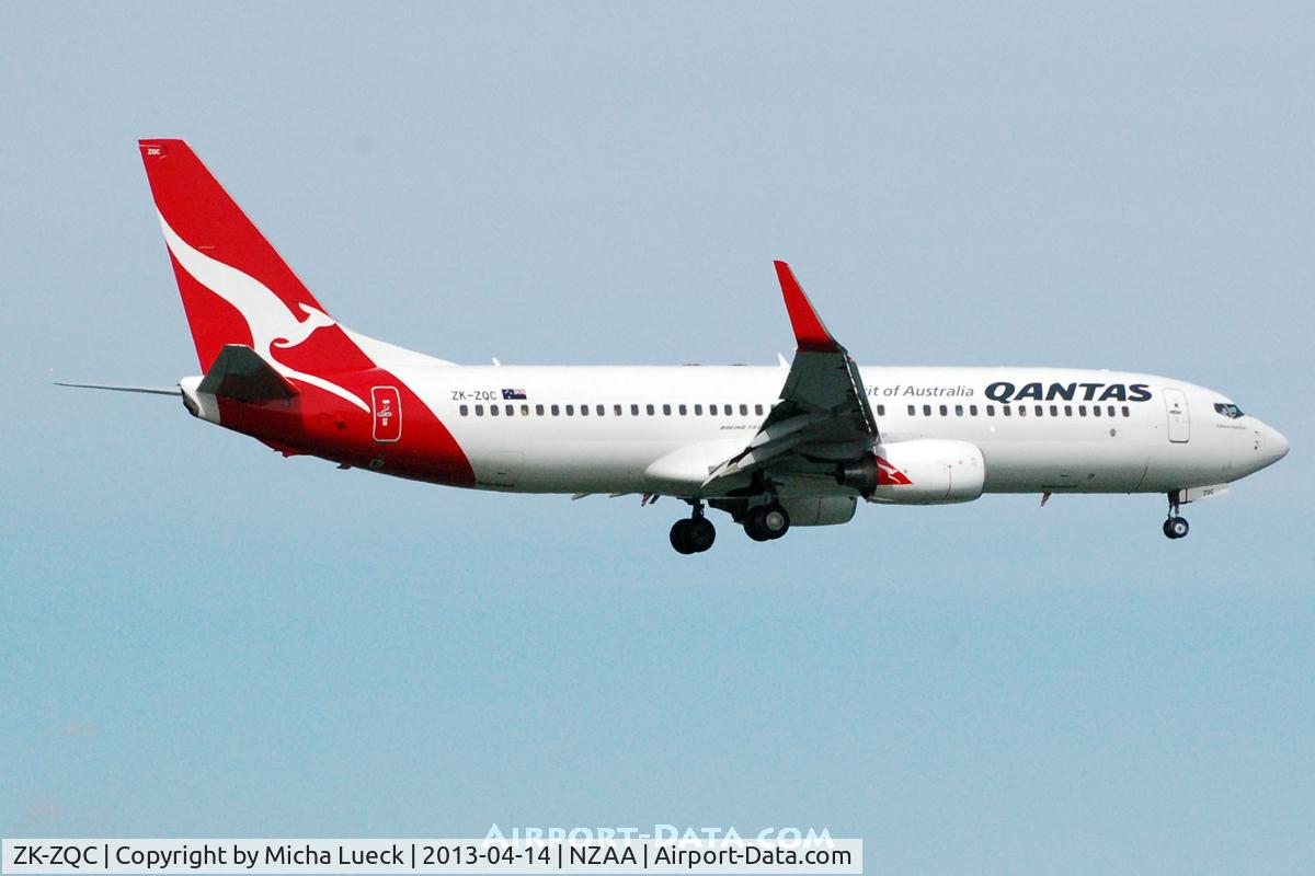 ZK-ZQC, 2009 Boeing 737-838 C/N 34202, At Auckland