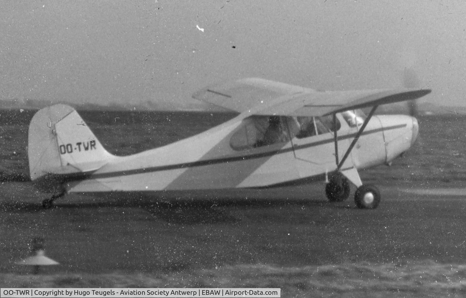 OO-TWR, 1946 Aeronca 7AC Champion C/N 7AC-4082, scanned b/w picture