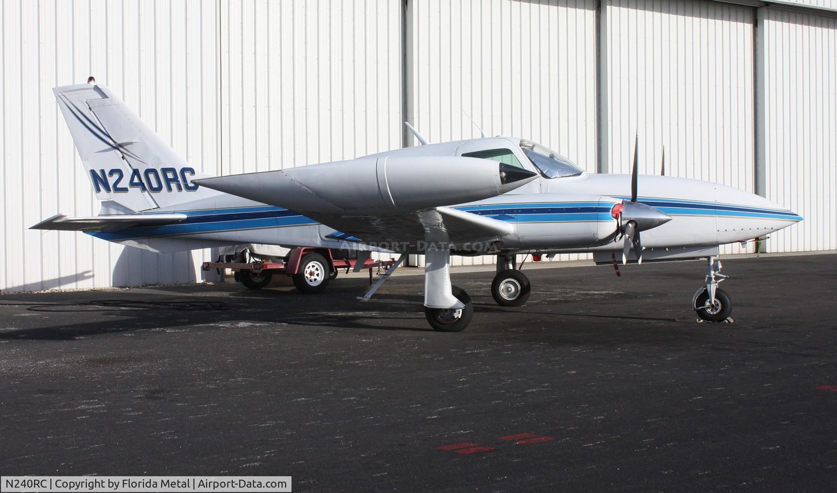 N240RC, 1980 Cessna 310R C/N 310R1869, Cessna 310R