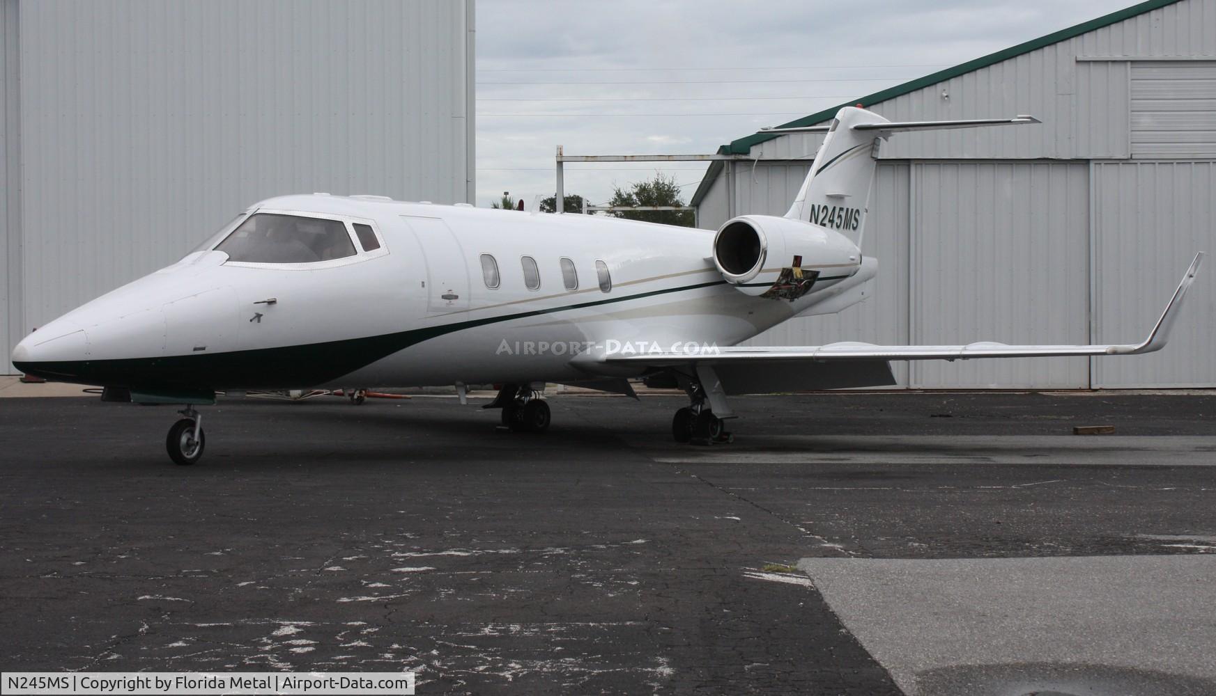 N245MS, 1982 Gates Learjet 55 C/N 077, Lear 55