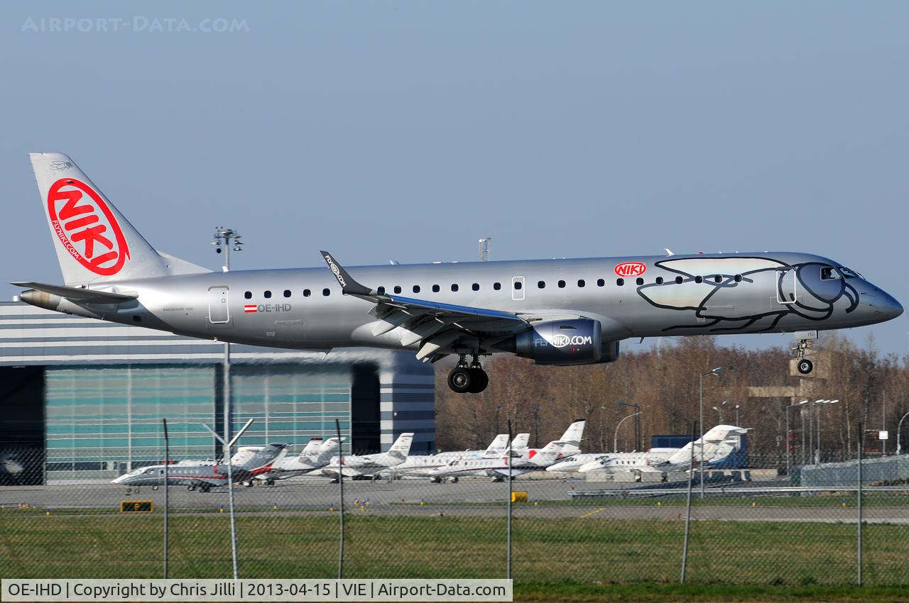 OE-IHD, 2010 Embraer E190 (ERJ-190-100) C/N 19000354, NIKI