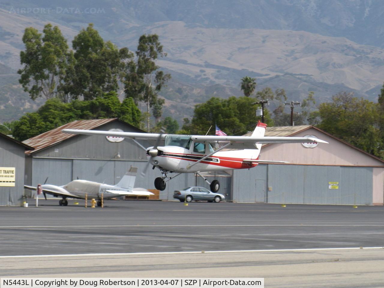 N5443L, 1980 Cessna 152 C/N 15284315, 1980 Cessna 152, Lycoming O-235 115 Hp, another landing Rwy 22