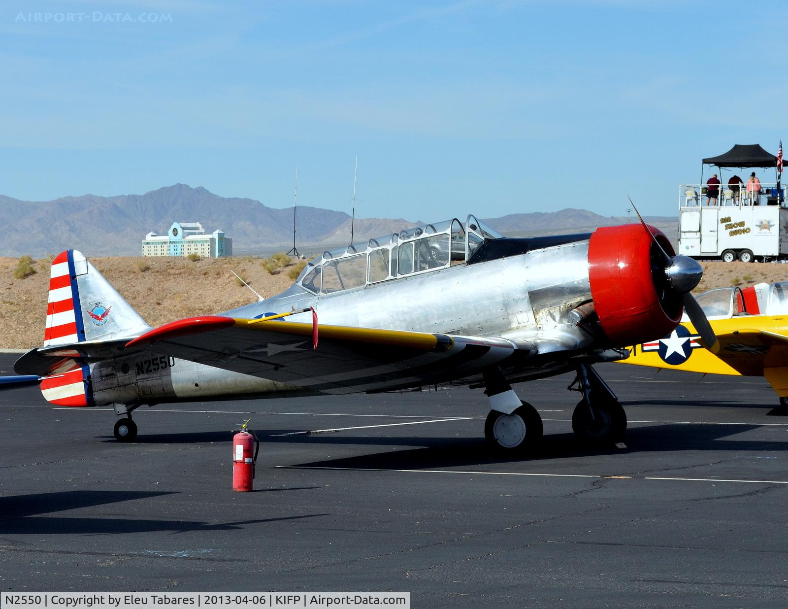 N2550, 1985 North American SNJ-5 Texan C/N 43683, Taken during Legends Over The Colorado River in Bullhead City, Airzona.