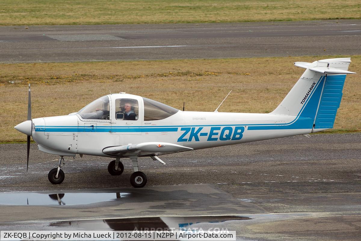 ZK-EQB, Piper PA-38-112 Tomahawk C/N 38-79A0750, At Paraparaumu