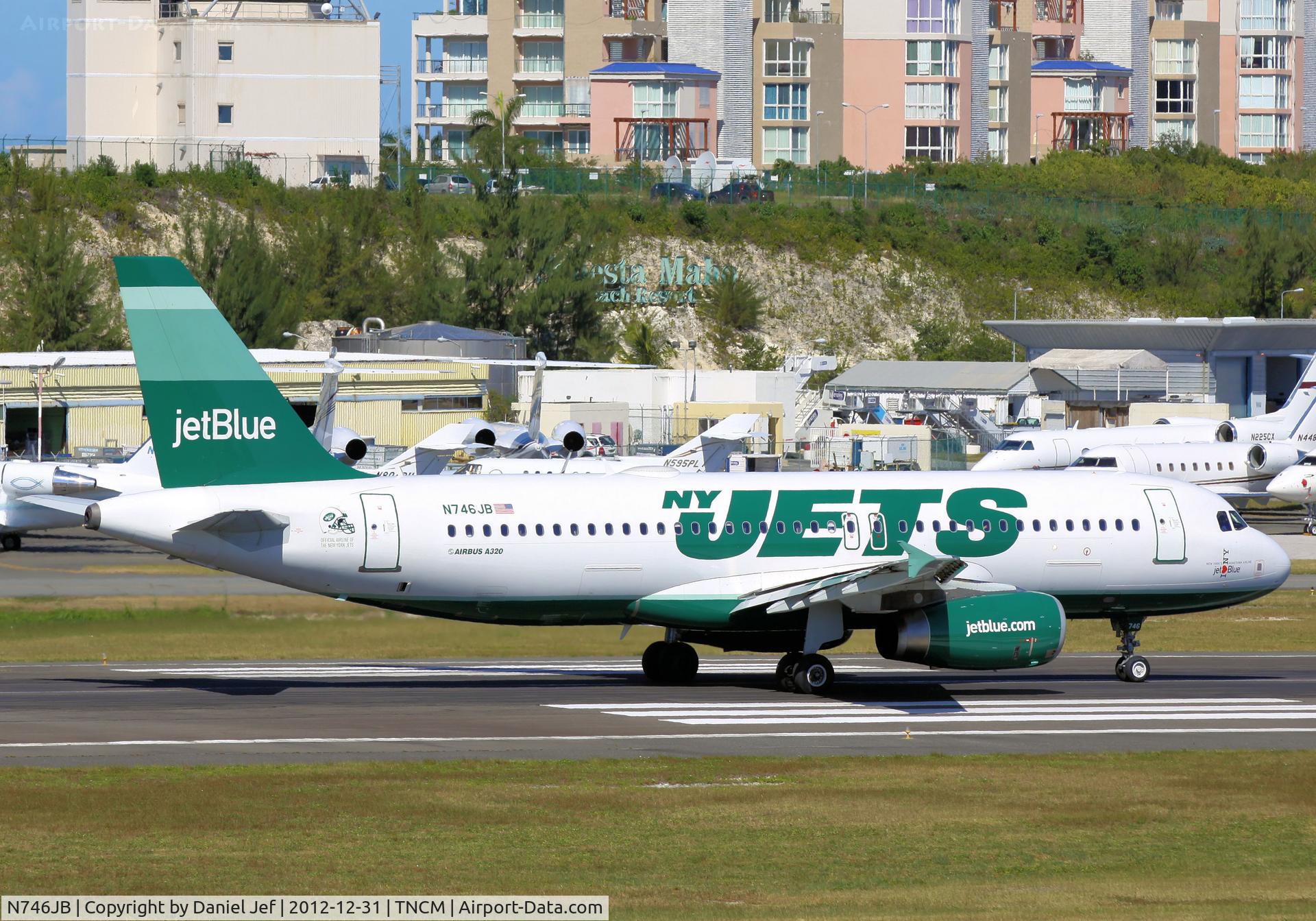 N746JB, 2008 Airbus A320-232 C/N 3622, N746JB