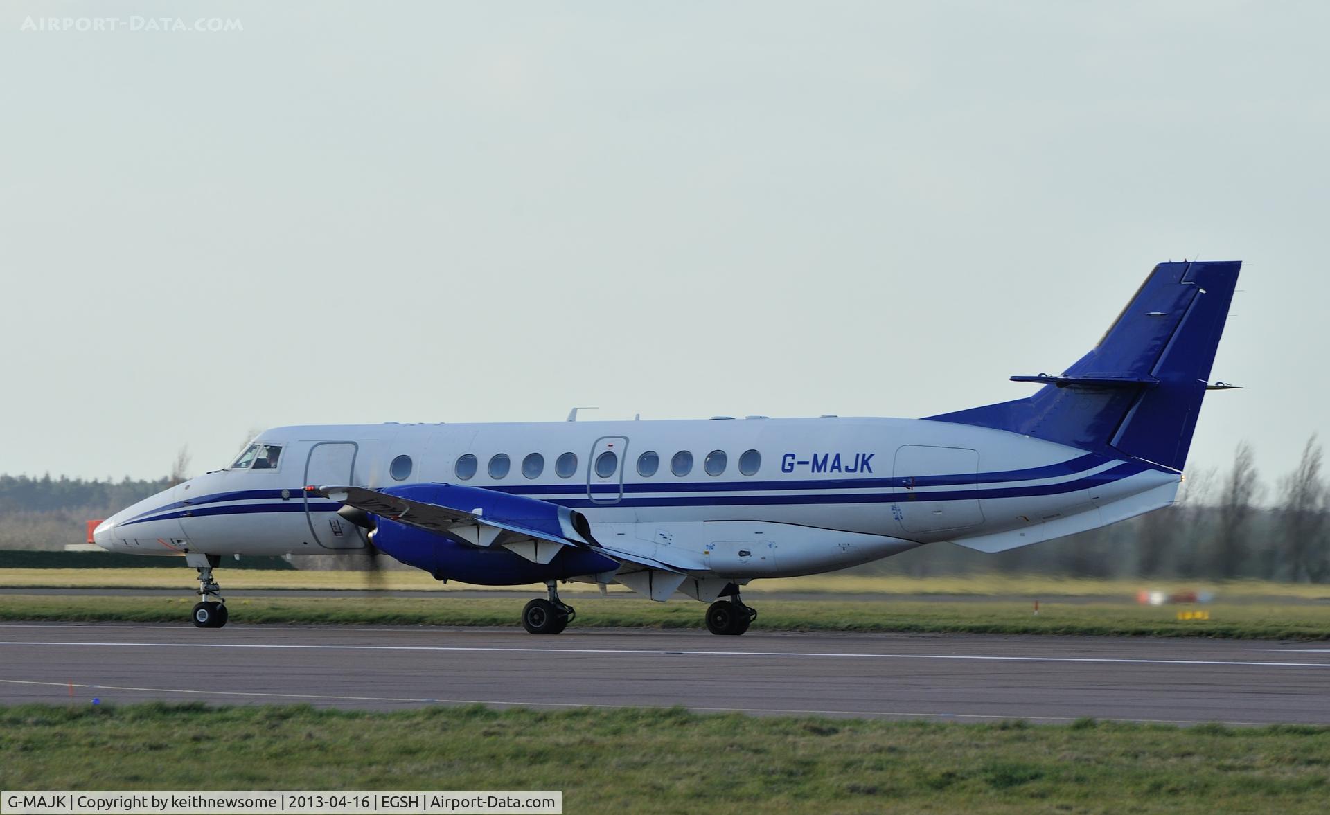 G-MAJK, 1995 British Aerospace Jetstream 41 C/N 41070, Late evening departure.