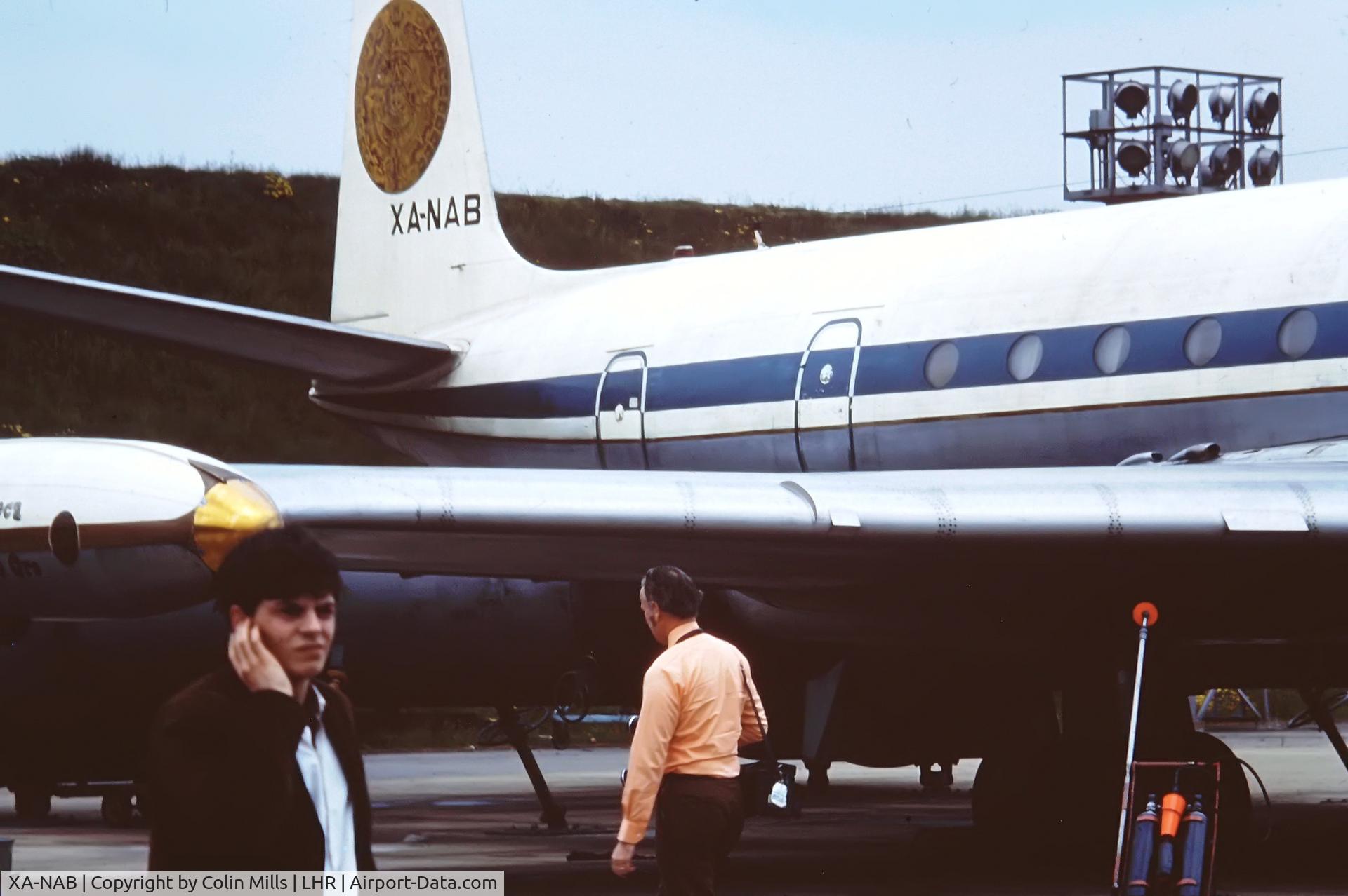 XA-NAB, De Havilland DH.106 Comet 4 C/N 6420, May 1970 at LHR (BA Engineering Base)