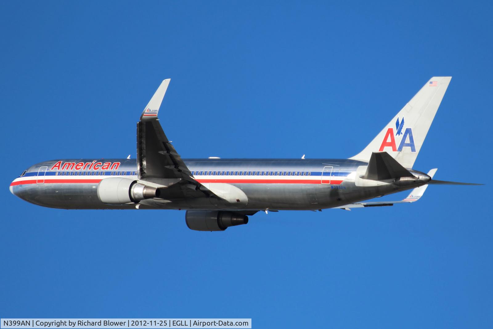 N399AN, 1999 Boeing 767-323/ER(BDSF) C/N 29606, Departing  27L