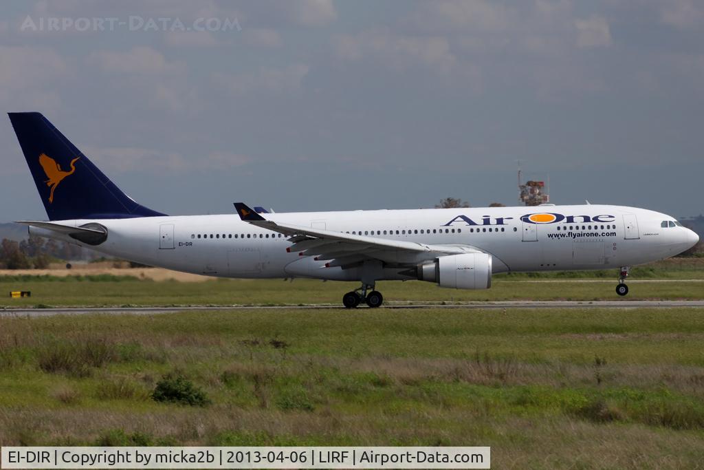 EI-DIR, 1999 Airbus A330-202 C/N 272, Take off