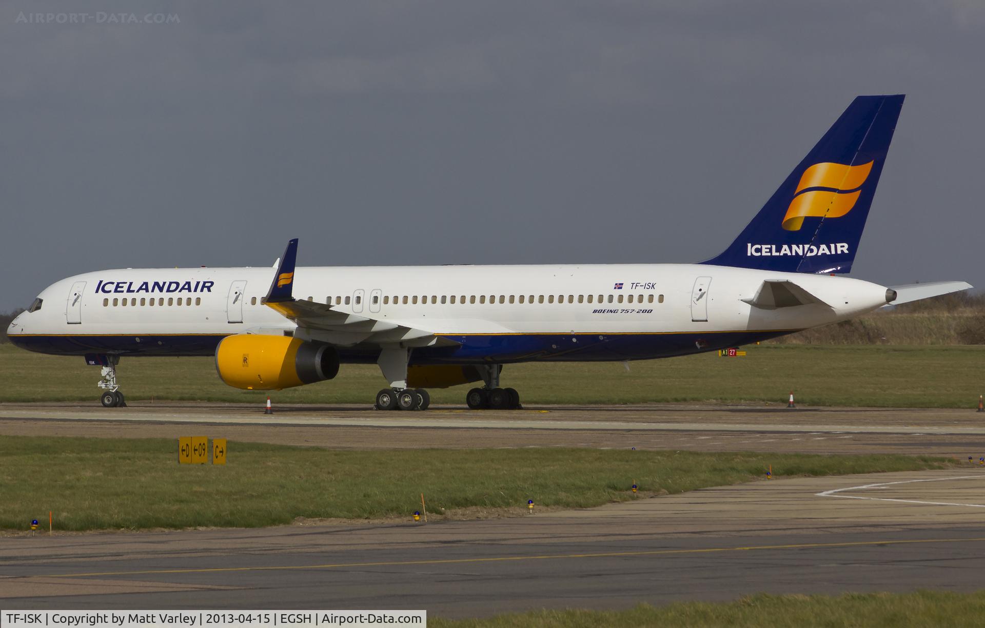 TF-ISK, 1991 Boeing 757-223 C/N 24606, Sat on stand at EGSH.