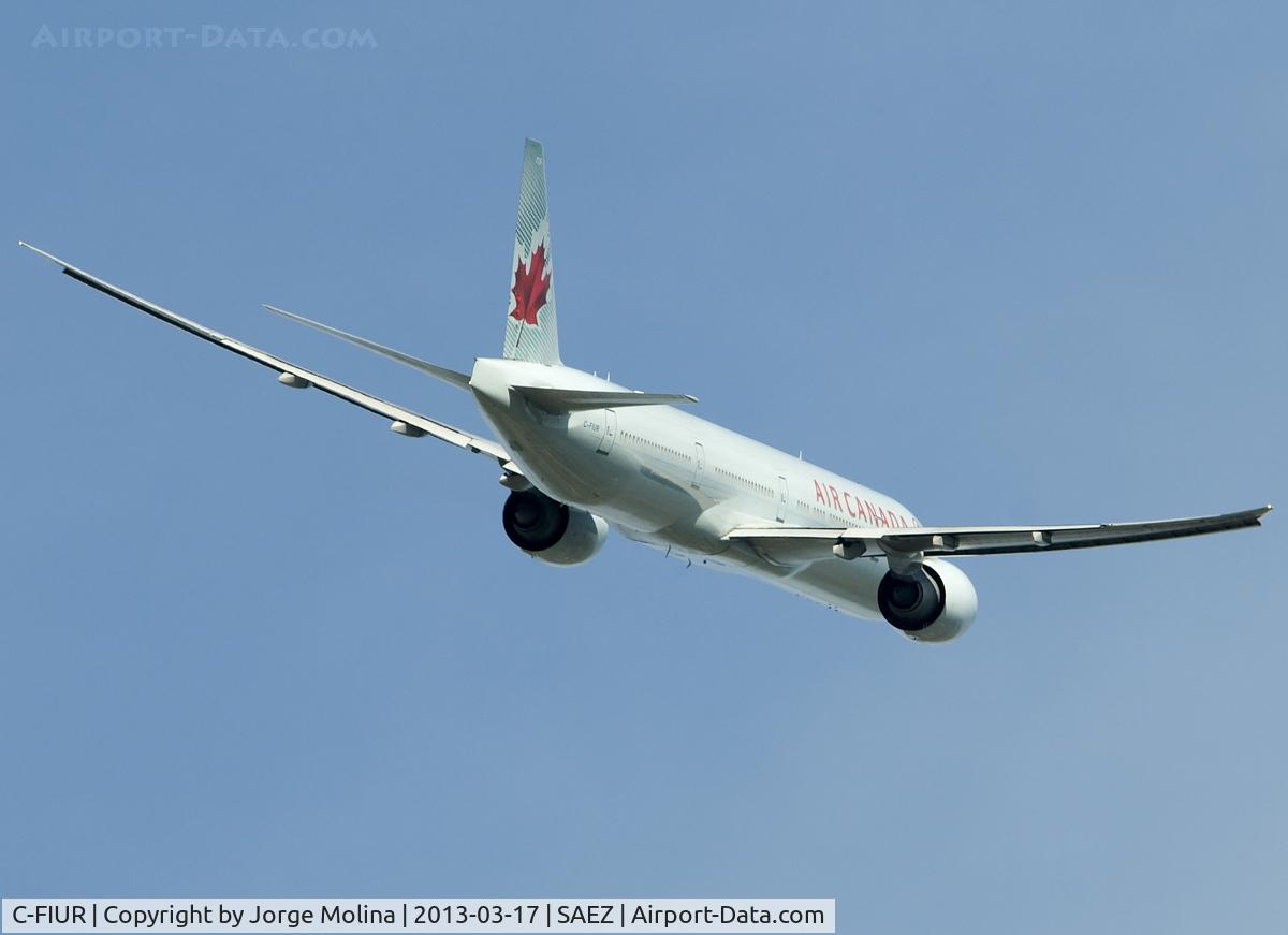 C-FIUR, 2007 Boeing 777-333/ER C/N 35242, Taking off RWY 11.