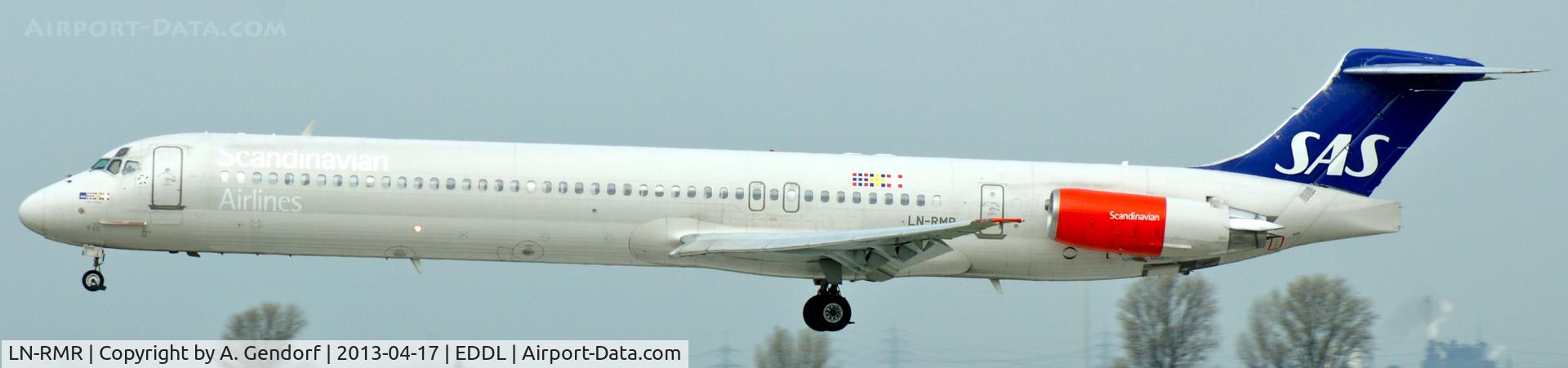 LN-RMR, 1992 McDonnell Douglas MD-81 (DC-9-81) C/N 53365, SAS, seen here on finals at Düsseldorf Int´l (EDDL)