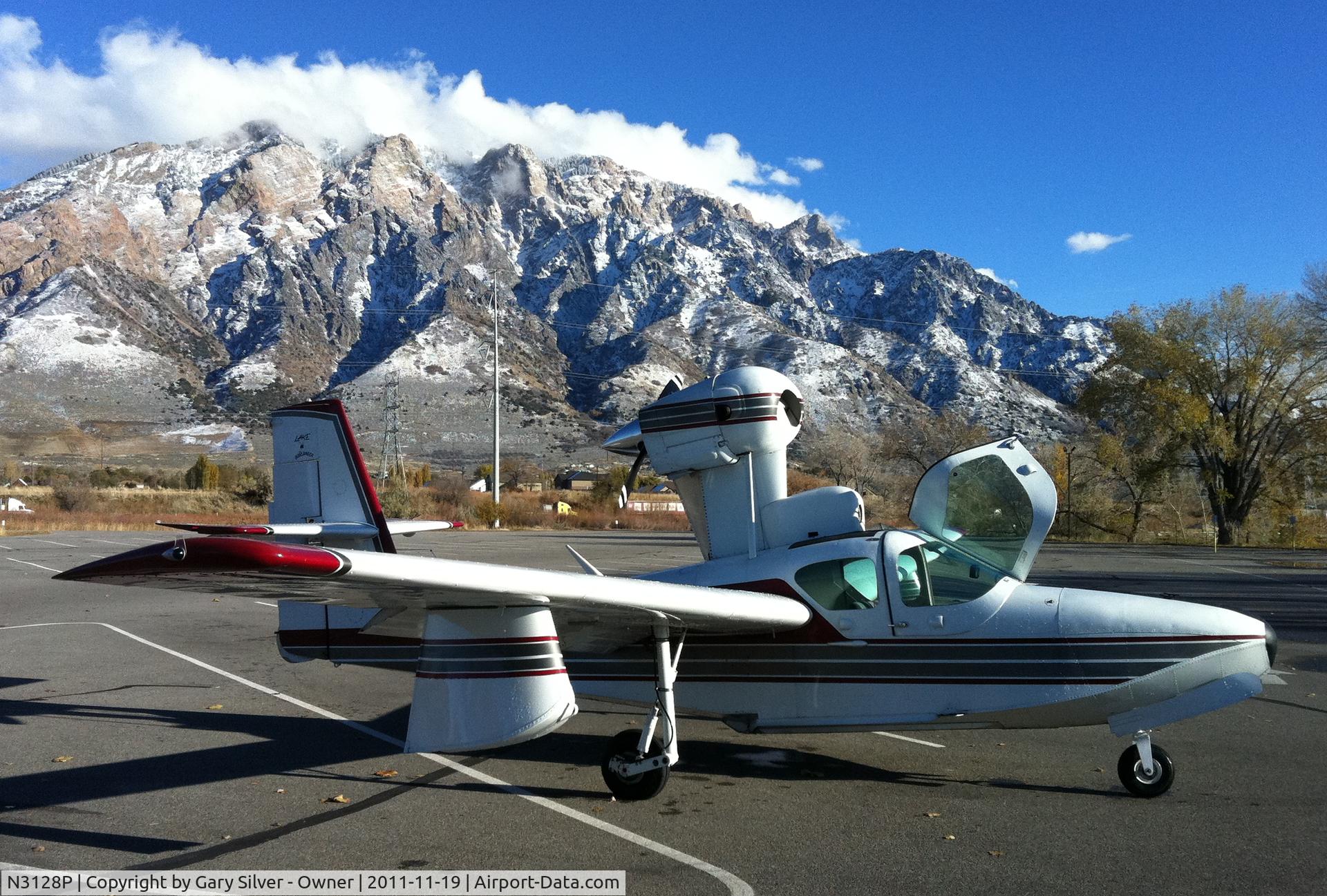 N3128P, 1979 Consolidated Aeronautics Inc. LAKE LA-4-200 C/N 985, 1979 RayJay Turbo Normalized LA-4-200 on the boat ramp at Willard Bay State Park - Utah