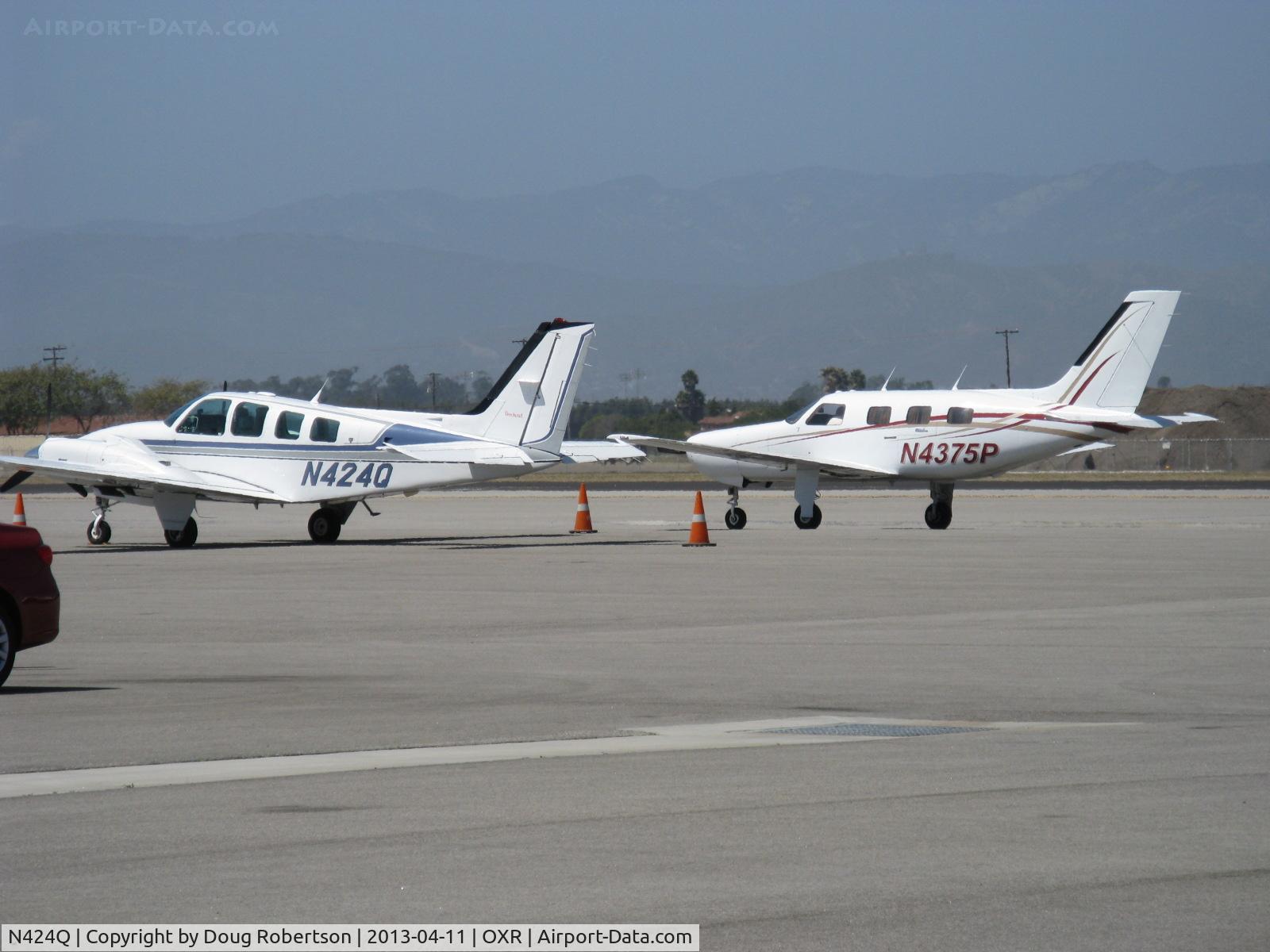 N424Q, 1990 Beech 58 Baron C/N TH-1582, 1990 Beech 58 BARON, two Continental IO-550 300 Hp each upgrades from original two Continental IO-520 285 Hp each, six seats