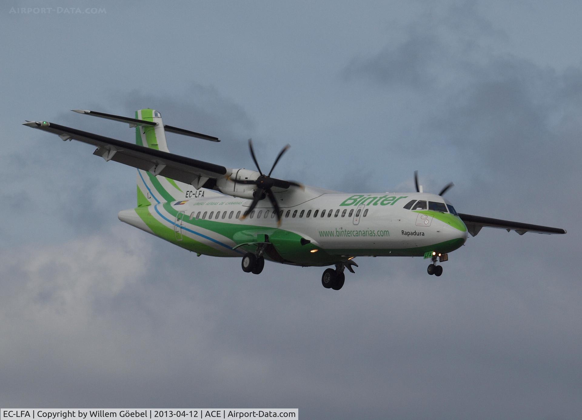 EC-LFA, 2010 ATR 72-212A C/N 902, Landing on Airport of Lanzarote