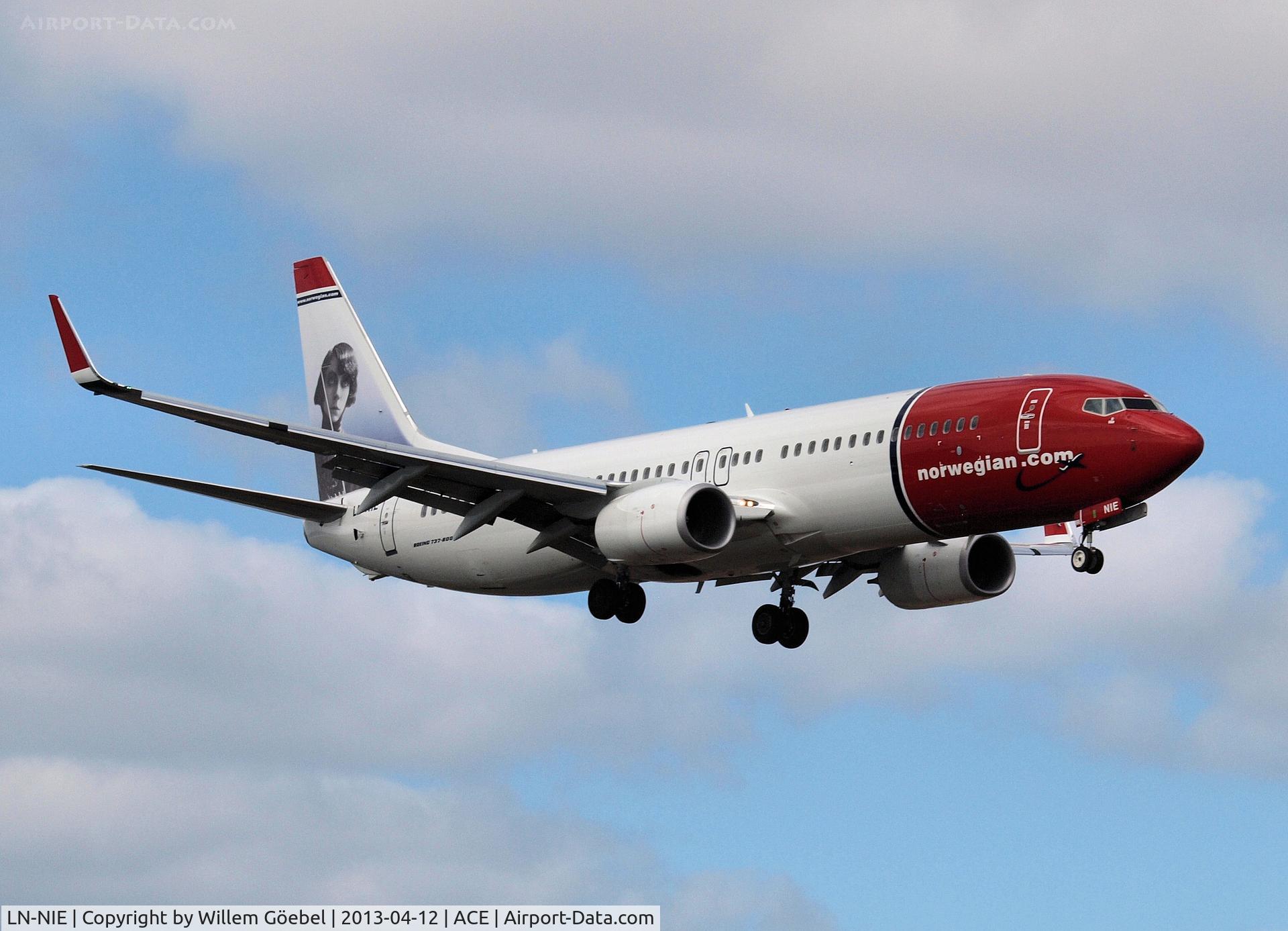 LN-NIE, 2012 Boeing 737-8JP C/N 39435, Landing on Airport of Lanzarote