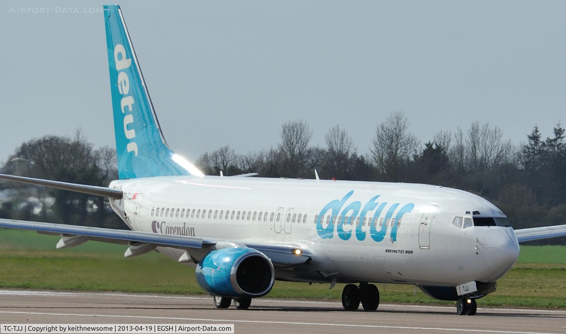 TC-TJJ, 2000 Boeing 737-8S3 C/N 29247, Corendon Blue .... about to leave !