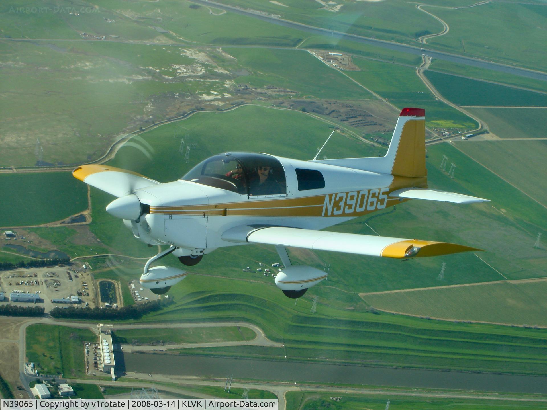 N39065, 1978 Grumman American AA-1C Lynx C/N AA1C0211, Flying over Livermore, CA