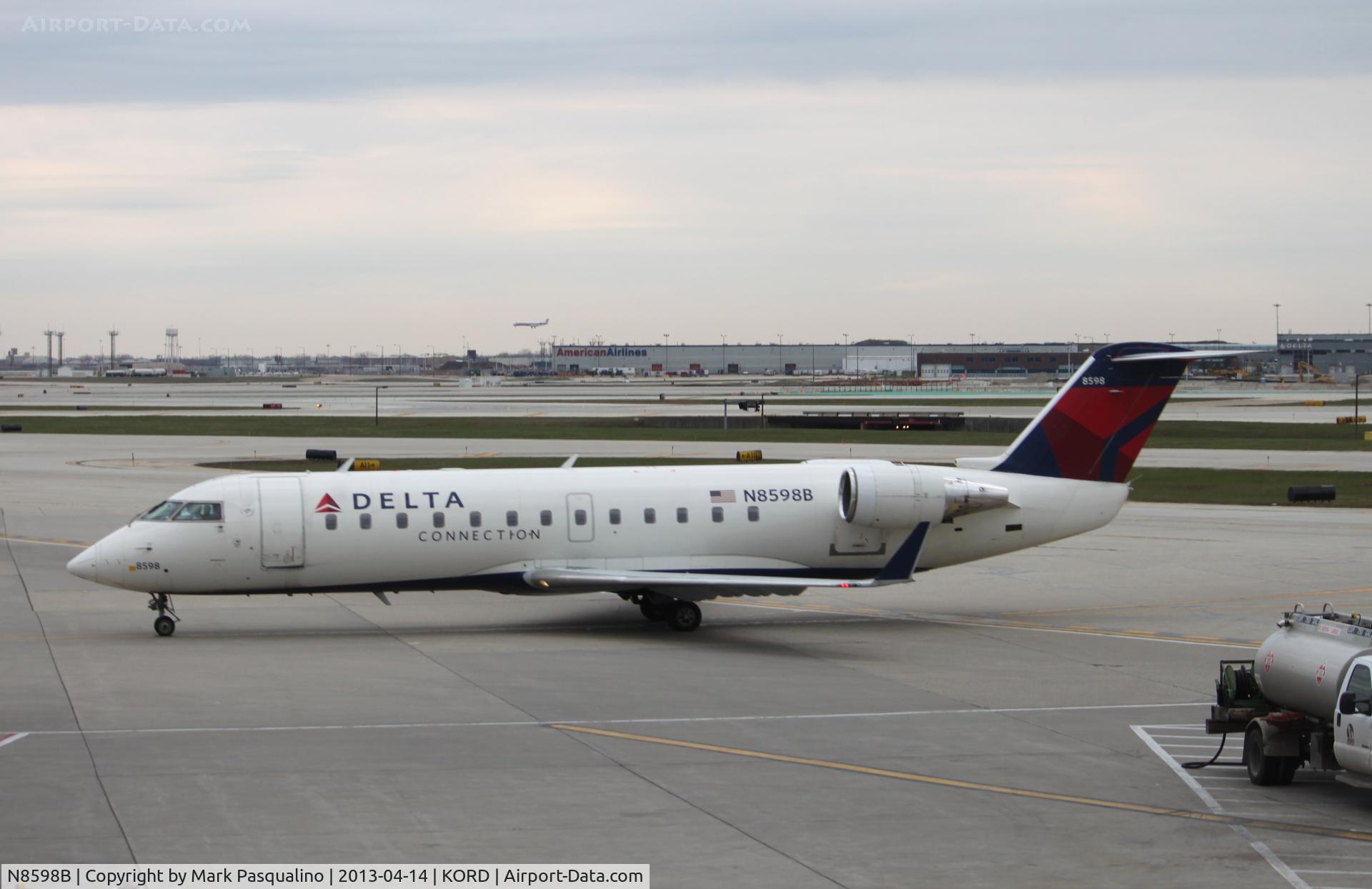 N8598B, 2001 Bombardier CRJ-200 (CL-600-2B19) C/N 7598, CL-600-2B19