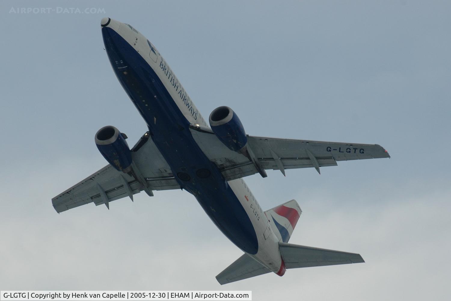 G-LGTG, 1989 Boeing 737-3Q8 C/N 24470, British Airways 737-300 flying over just after take off from Amsterdam Schiphol airport, the Netherlands.