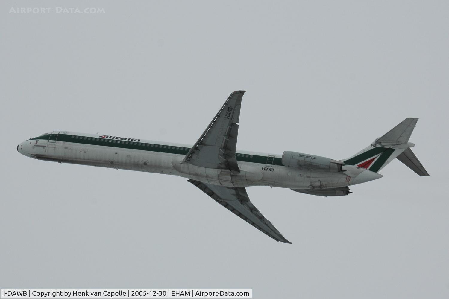 I-DAWB, 1984 McDonnell Douglas MD-82 (DC-9-82) C/N 49197/1138, Alitalia MD-82fling off after taking off from Amsterdam Schiphol airport, the Netherlands.