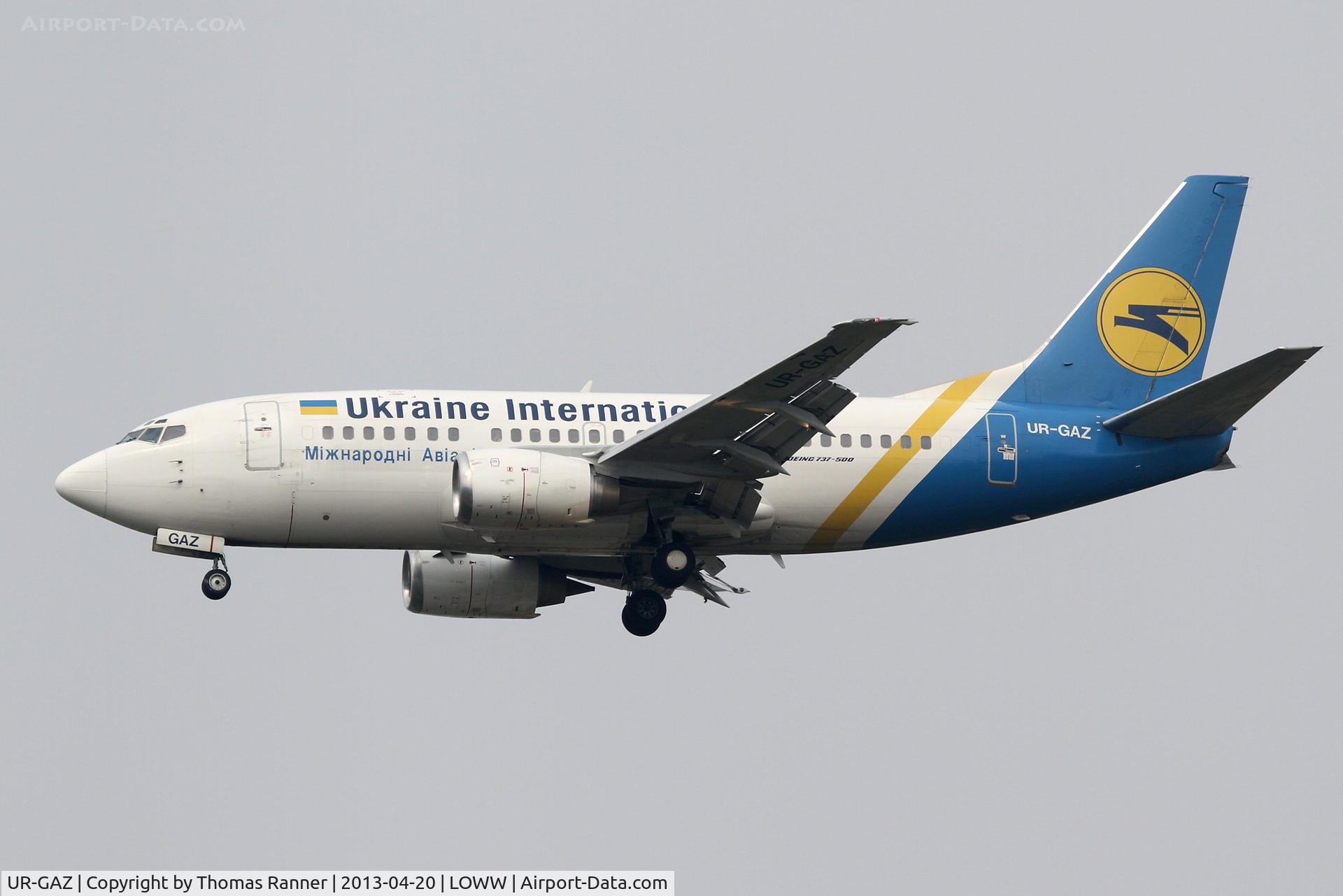 UR-GAZ, 1992 Boeing 737-55D C/N 27418, Ukraine International Boeing 737
