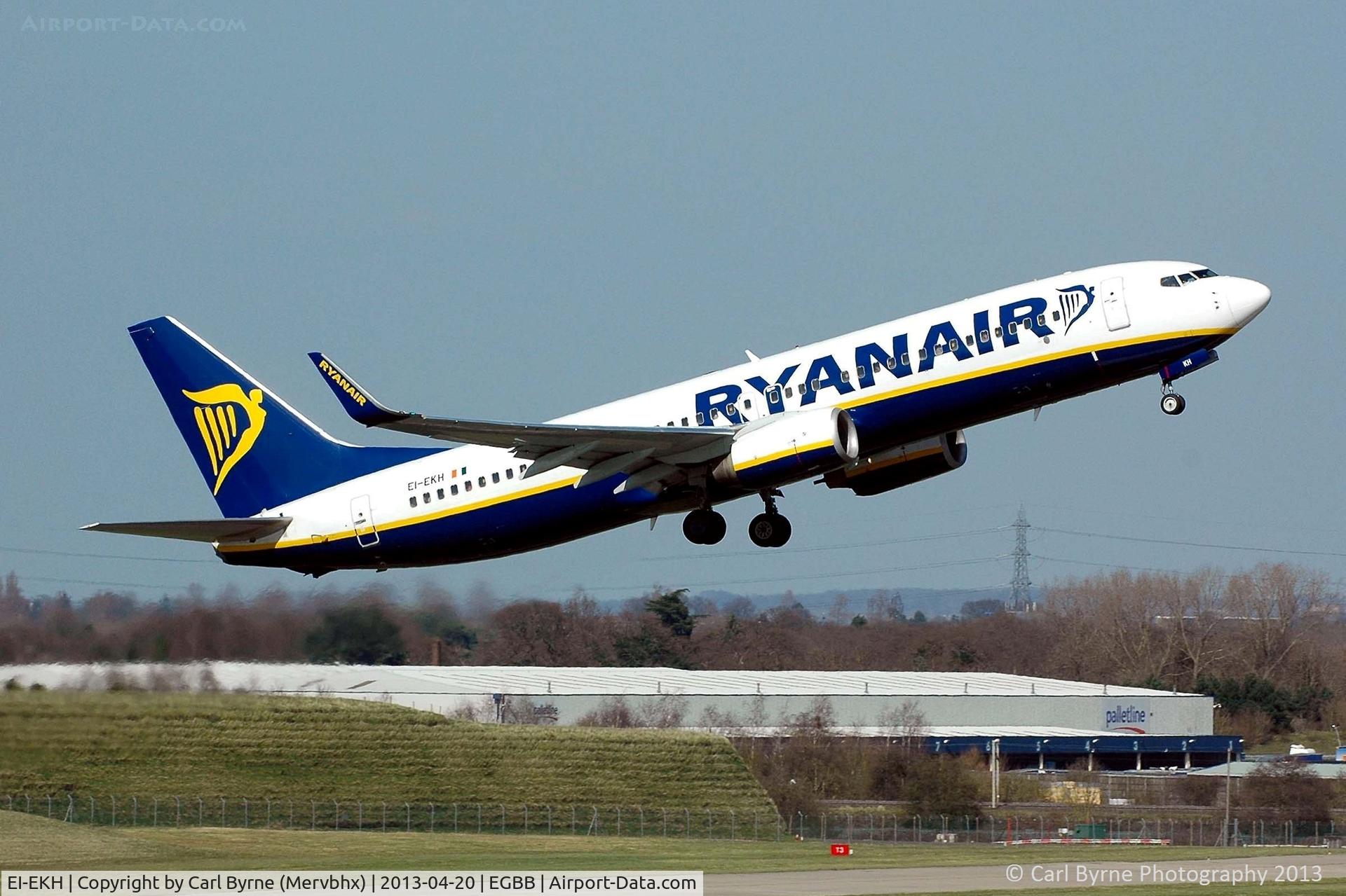 EI-EKH, 2010 Boeing 737-8AS C/N 38493, Taken from the Elmdon Multi-Storey car park.