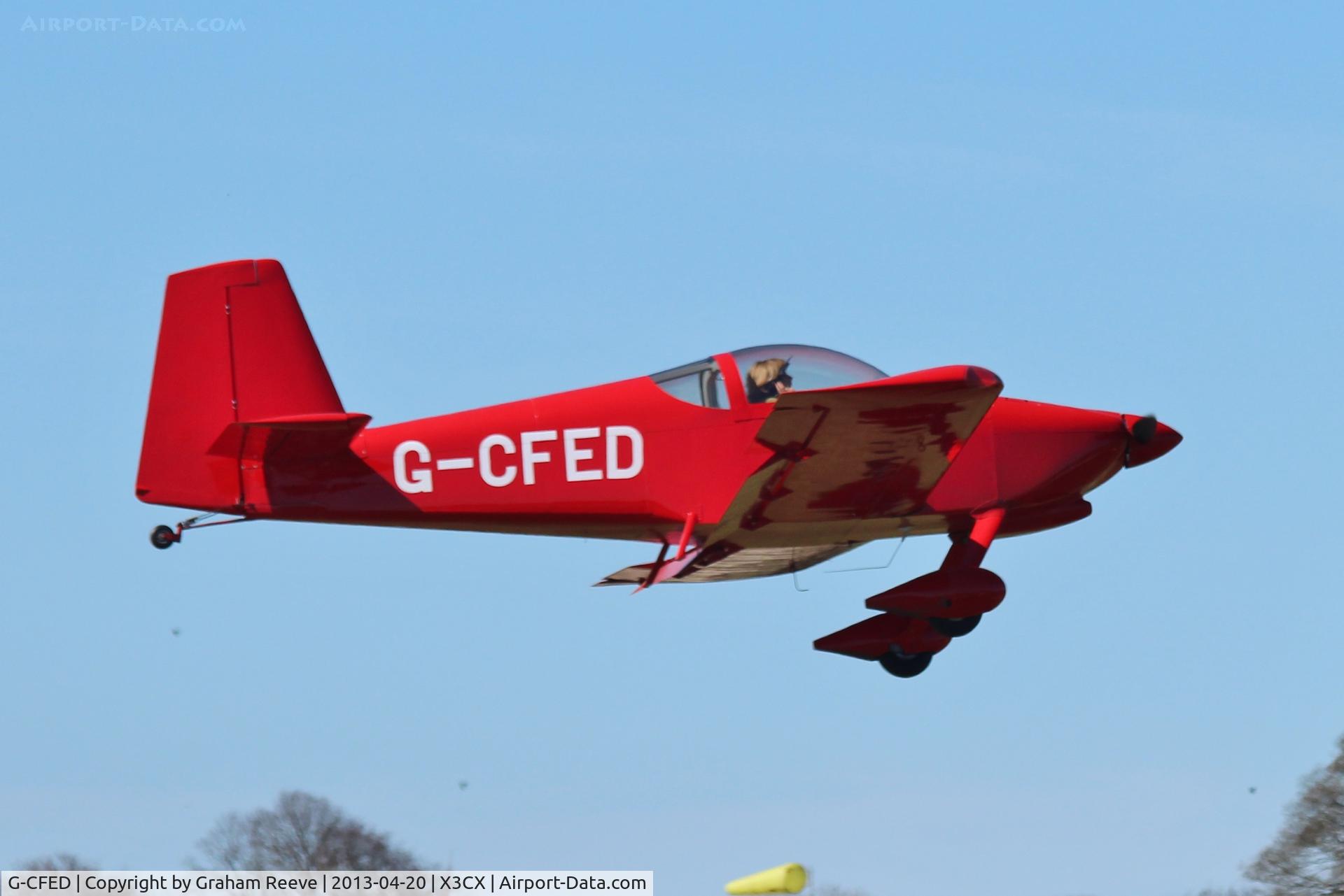 G-CFED, 2008 Van's RV-9 C/N PFA 320-14414, About to land.