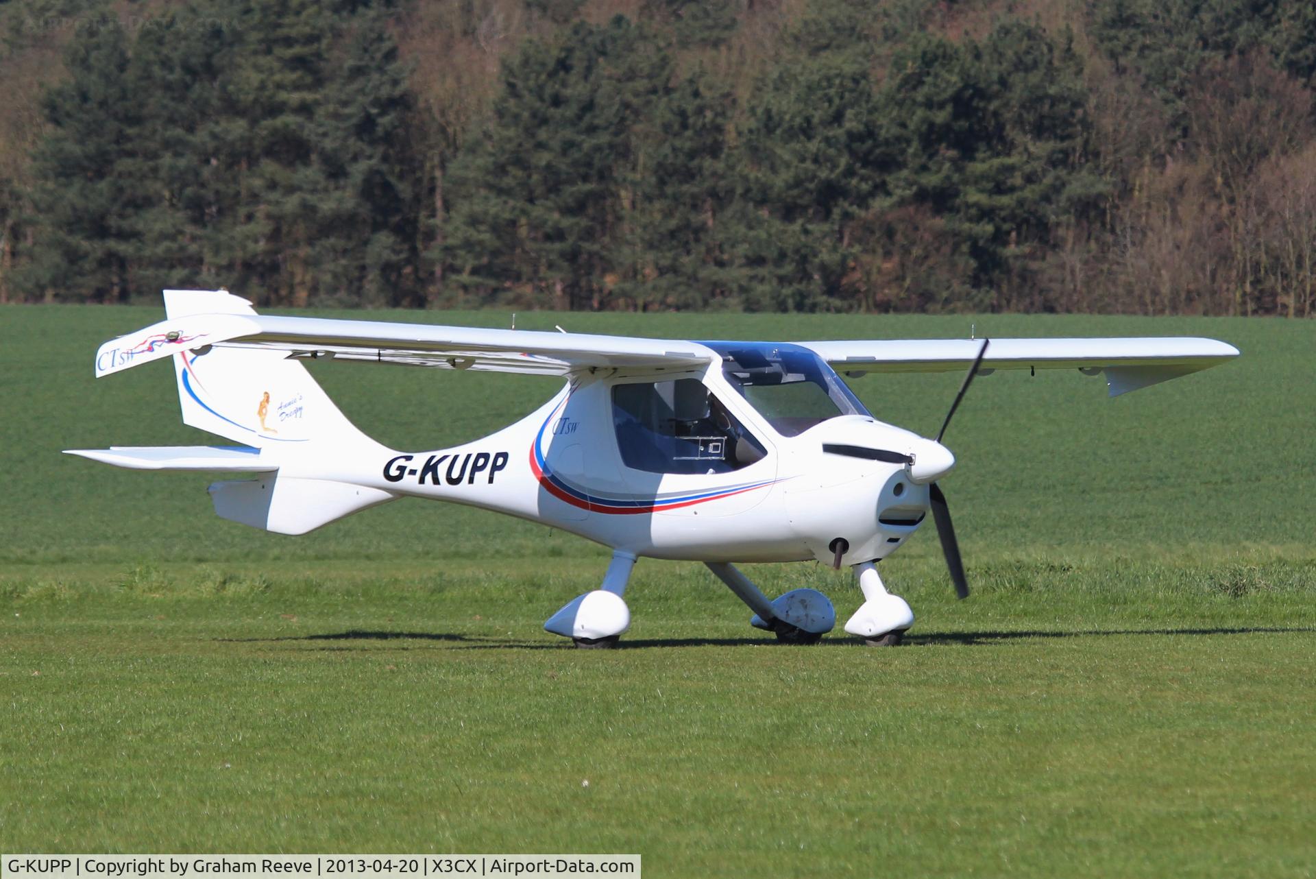 G-KUPP, 2006 Flight Design CTSW C/N 8227, Just landed.