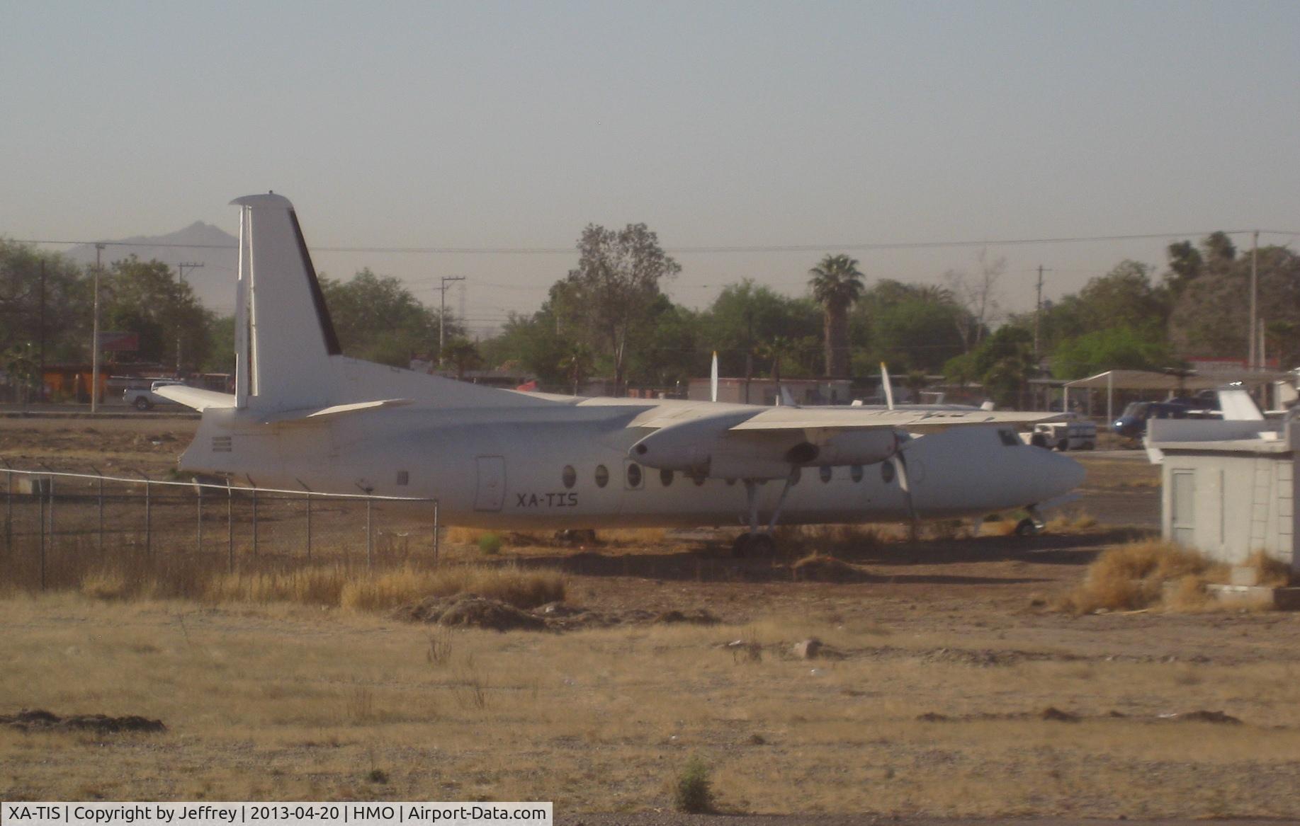 XA-TIS, 1966 Fairchild Hiller FH-227C C/N 506, Hermosillo, 20 April 2013