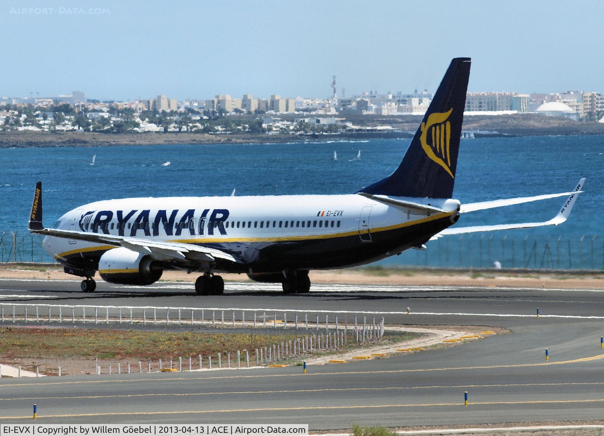 EI-EVX, 2012 Boeing 737-8AS C/N 40317, Taxi to runway of Lanzarote Airport