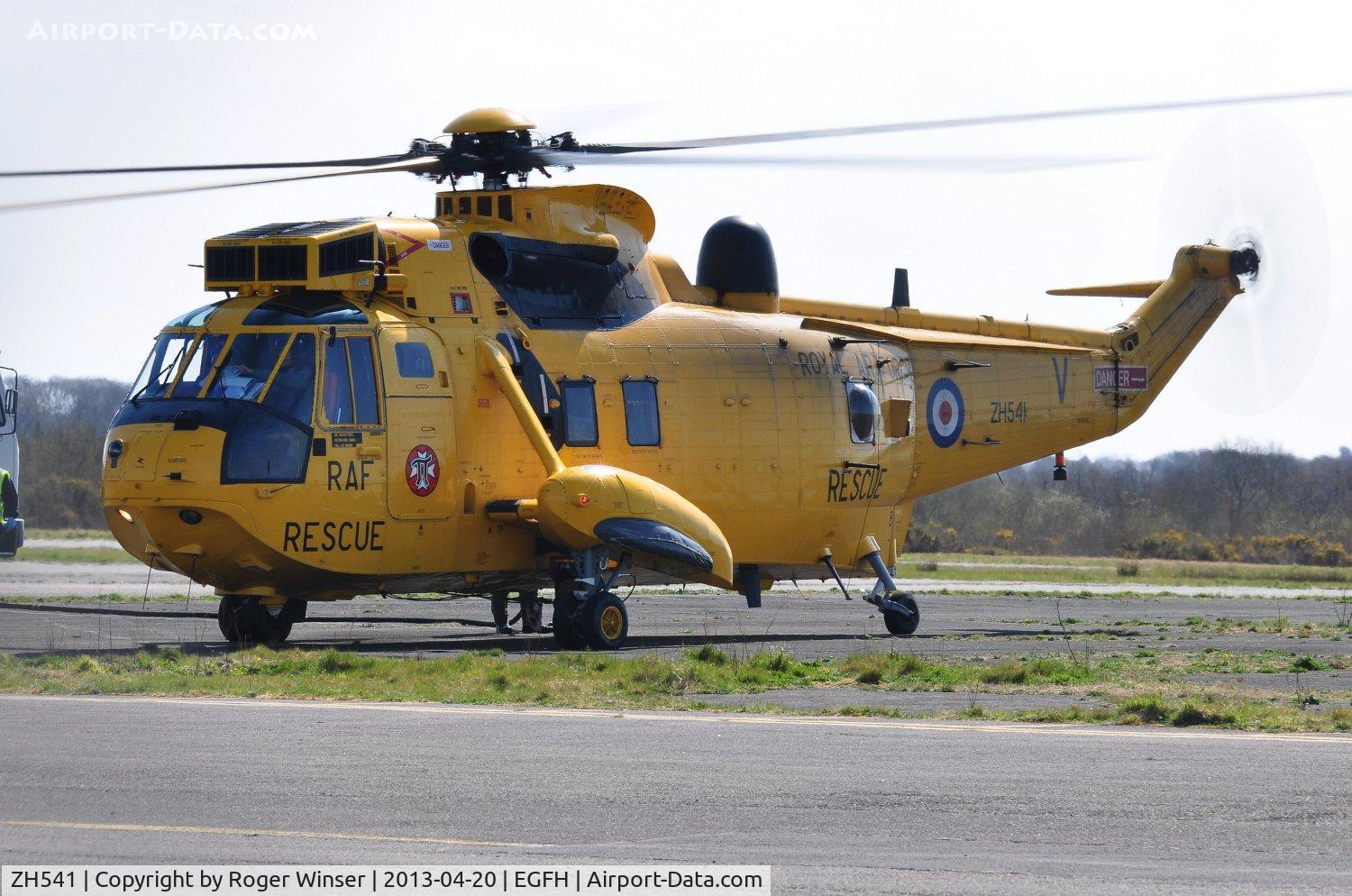 ZH541, Westland Sea King HAR.3A C/N WA1007, Visiting Westland Sea King coded V of 22 Squadron RAF (Rescue 169) 