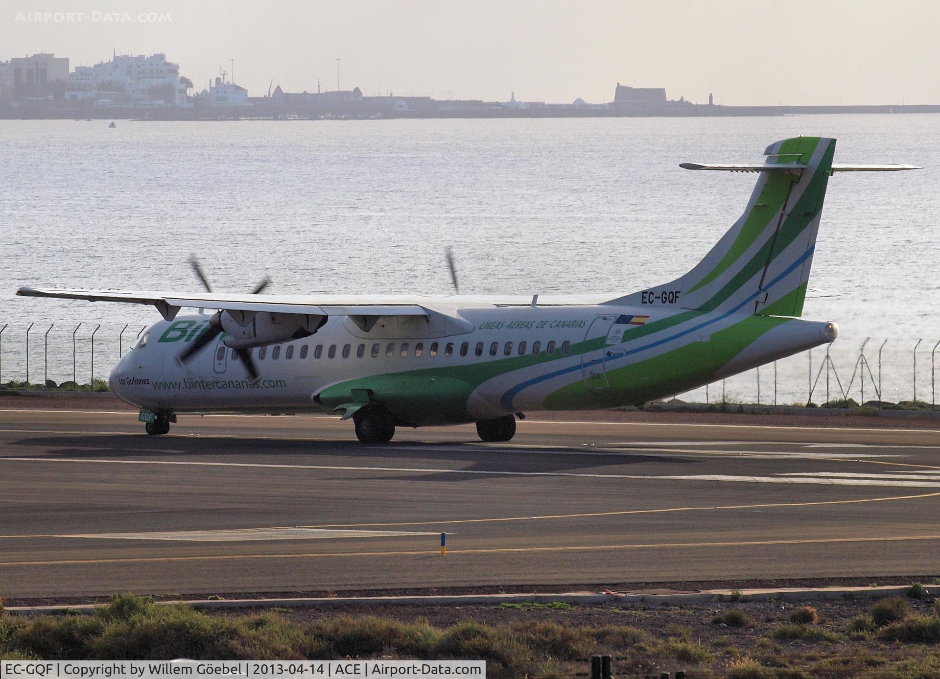 EC-GQF, 1996 ATR 72-202 C/N 489, Taxi to the runway of Lanzarote Airport