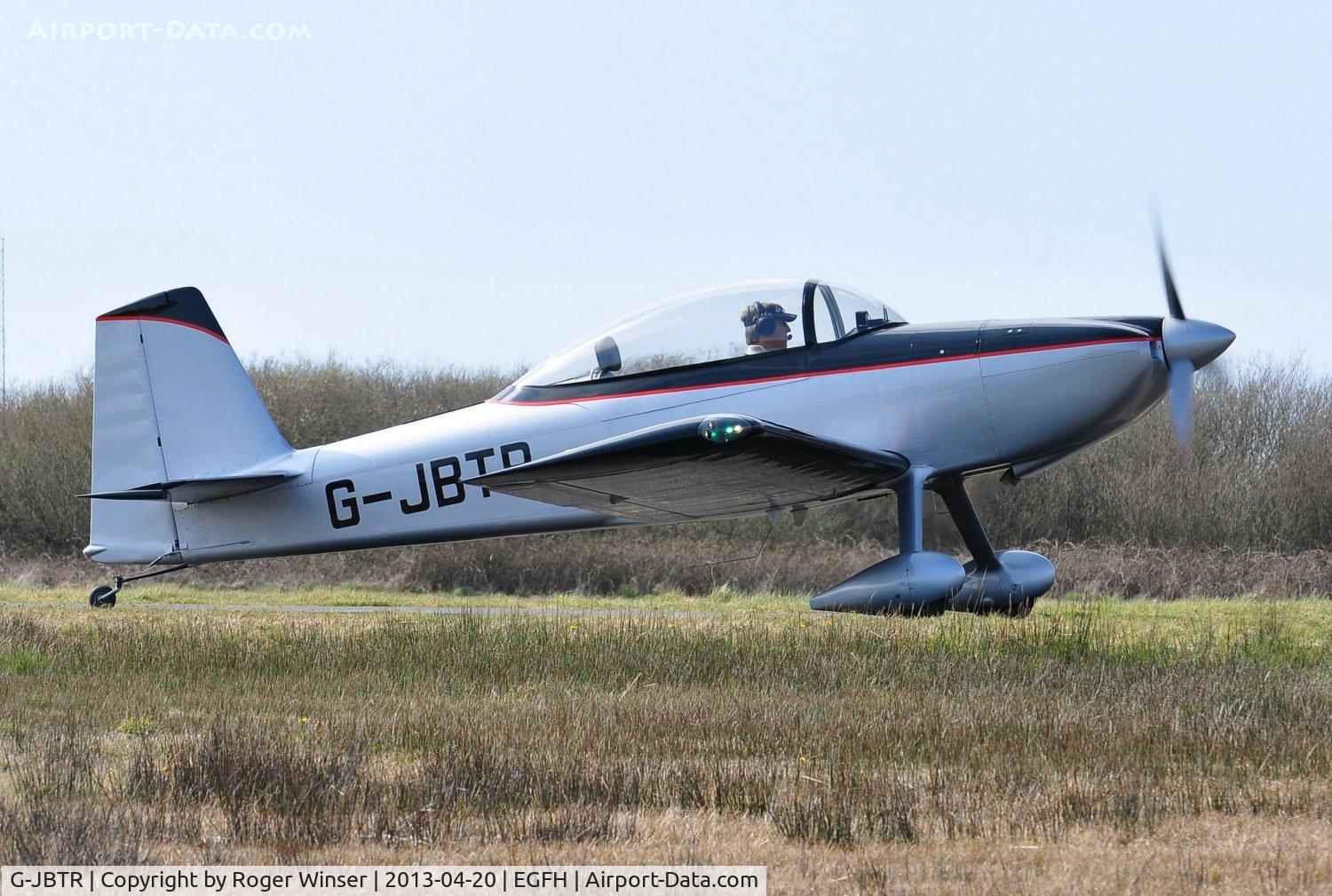 G-JBTR, 2006 Vans RV-8 C/N PFA 303-14562, Visiting RV-8 waiting for a departure slot.