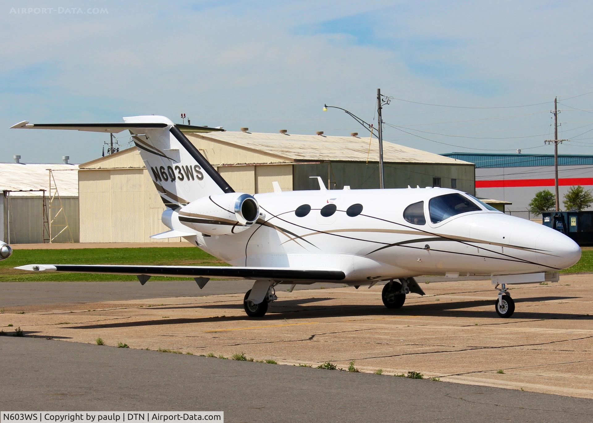 N603WS, Cessna 510 Citation Mustang C/N 510-0215, At Downtown Shreveport.