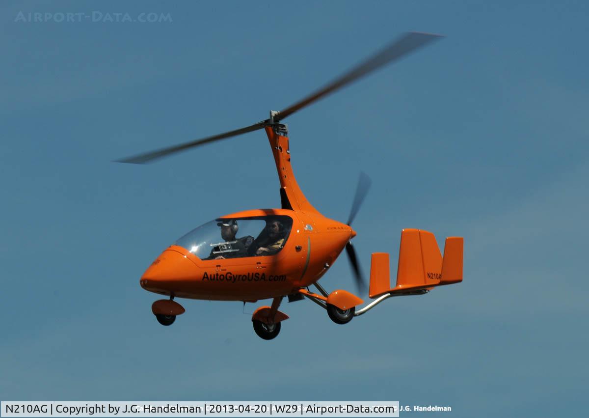 N210AG, 2012 AutoGyro Calidus C/N C00251, On final.
