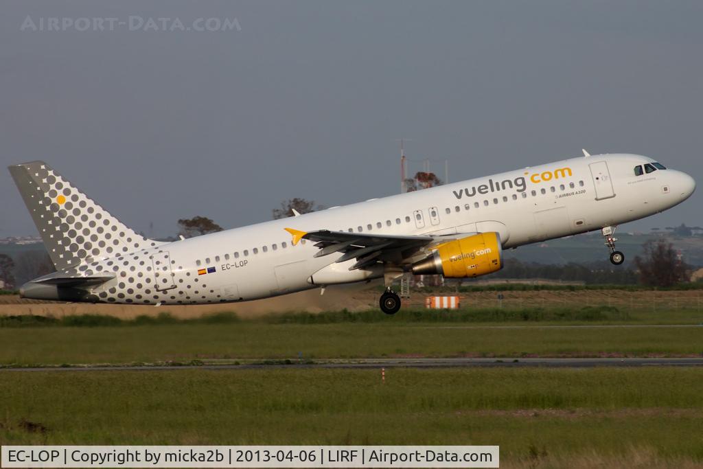 EC-LOP, 2011 Airbus A320-214 C/N 4937, Take off