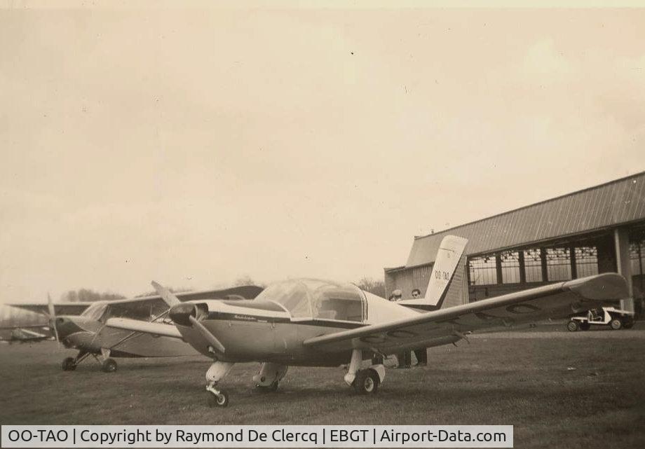 OO-TAO, Morane-Saulnier MS-892A Rallye Commodore 150 C/N 10457, At Gent on 1965-4-11