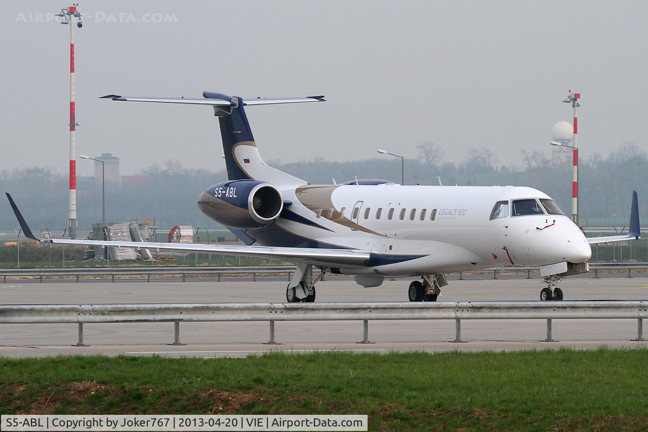 S5-ABL, 2007 Embraer EMB-135BJ Legacy C/N 14501008, Linxair