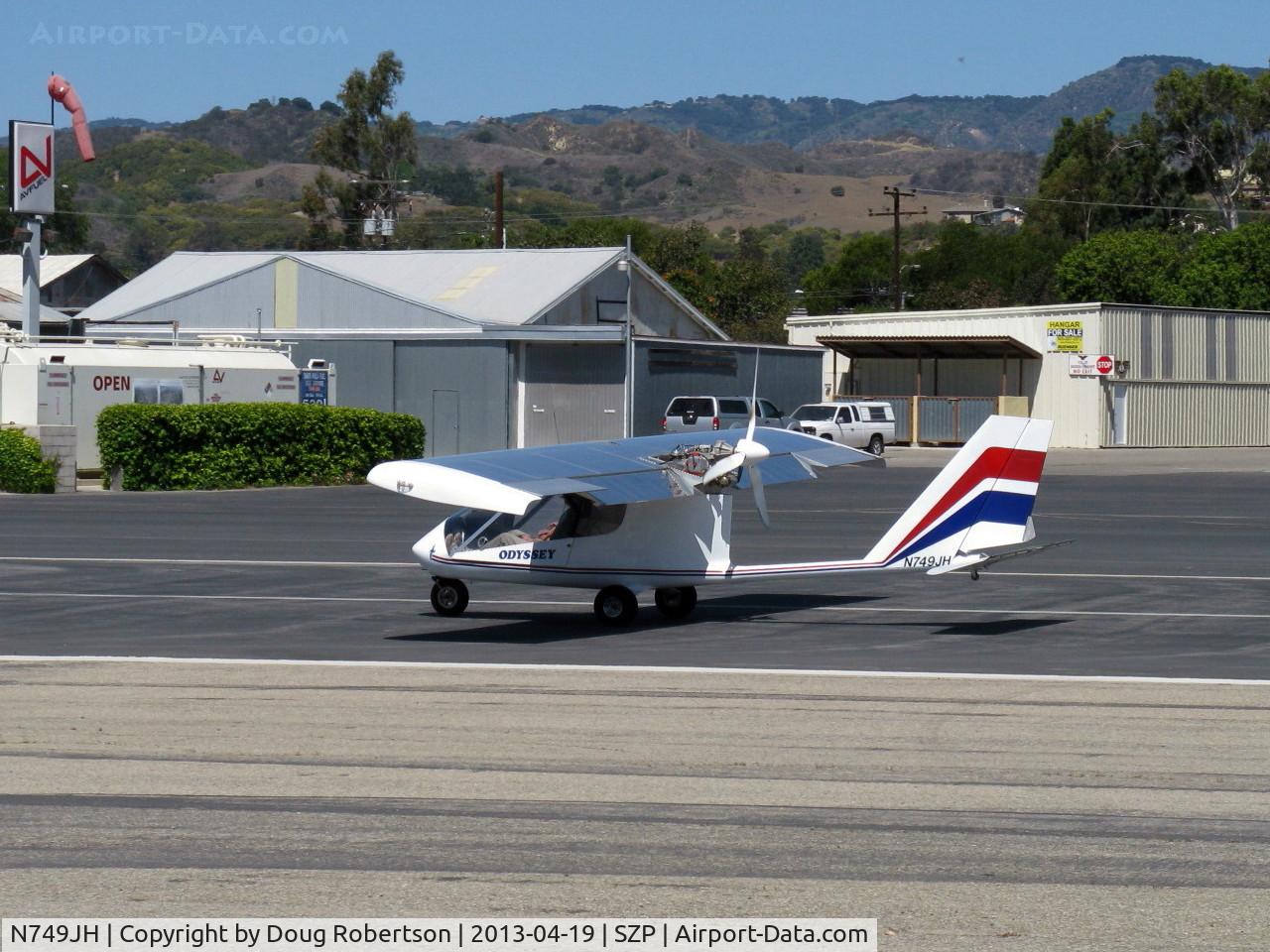 N749JH, 2008 Earthstar Odyssey C/N 61008, 2008 Caston/Caston Earthstar ODYSSEY, HKS 700E 2 cylinder 4 stroke 60 Hp pusher prop,  Ultralight, Experimental registered, landing roll Rwy 22