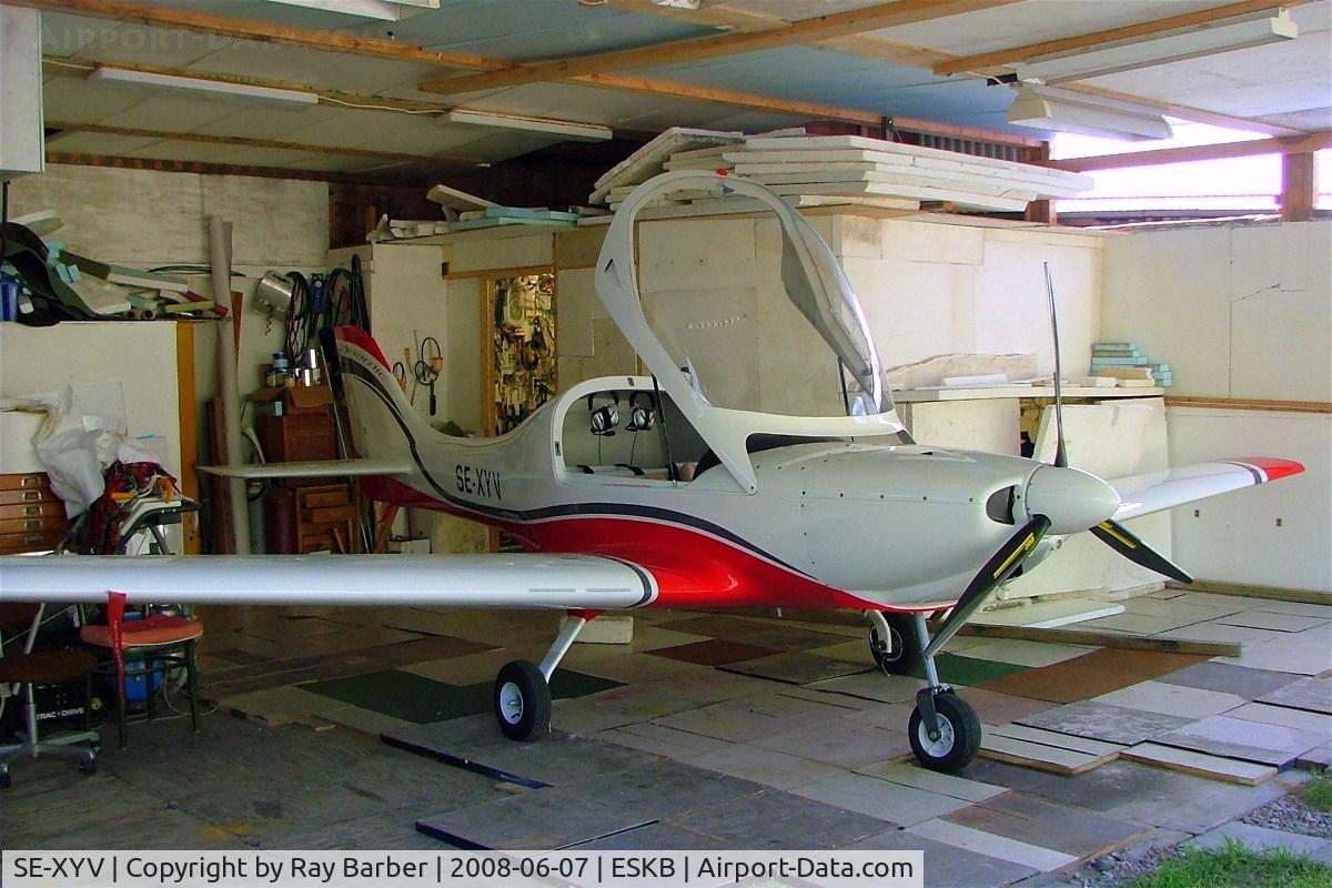 SE-XYV, 2008 Aerospool WT-9 Dynamic C/N DYK02-05-1293, Aerospool WT9 Dynamic [DYK02/2005] Stockholm-Barkarby~SE 07/06/2008