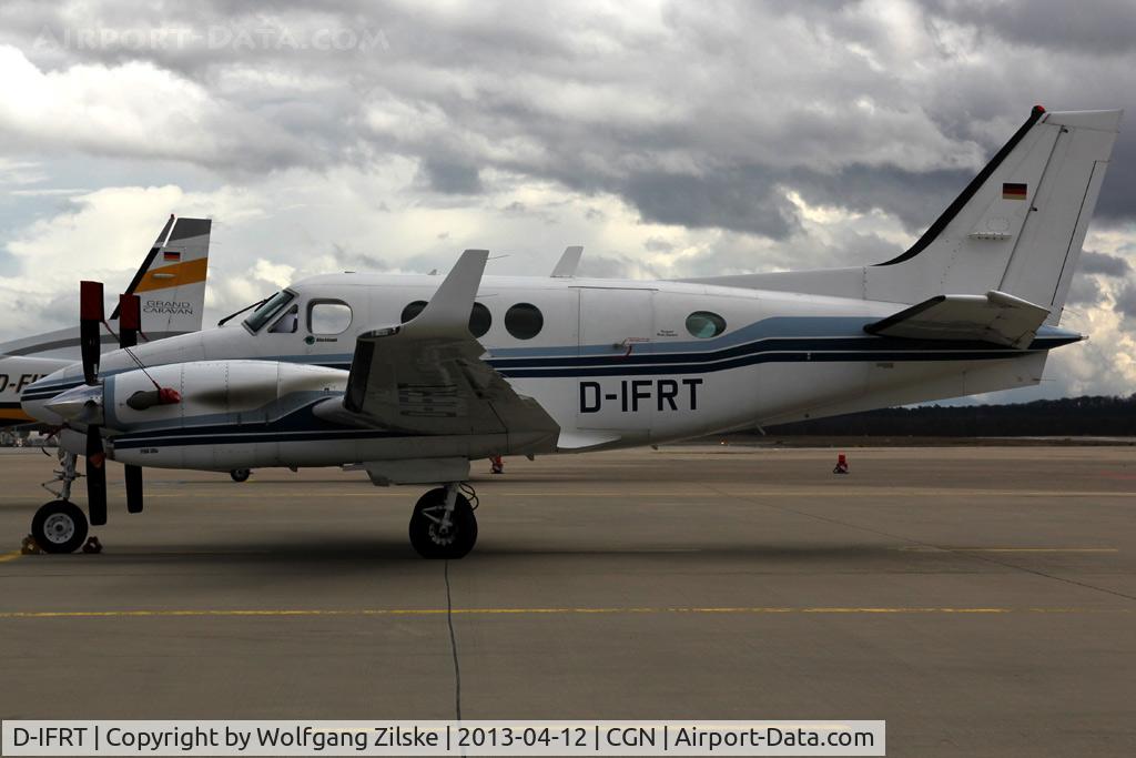 D-IFRT, 1991 Beech C90A King Air C/N LJ-1284, visitor